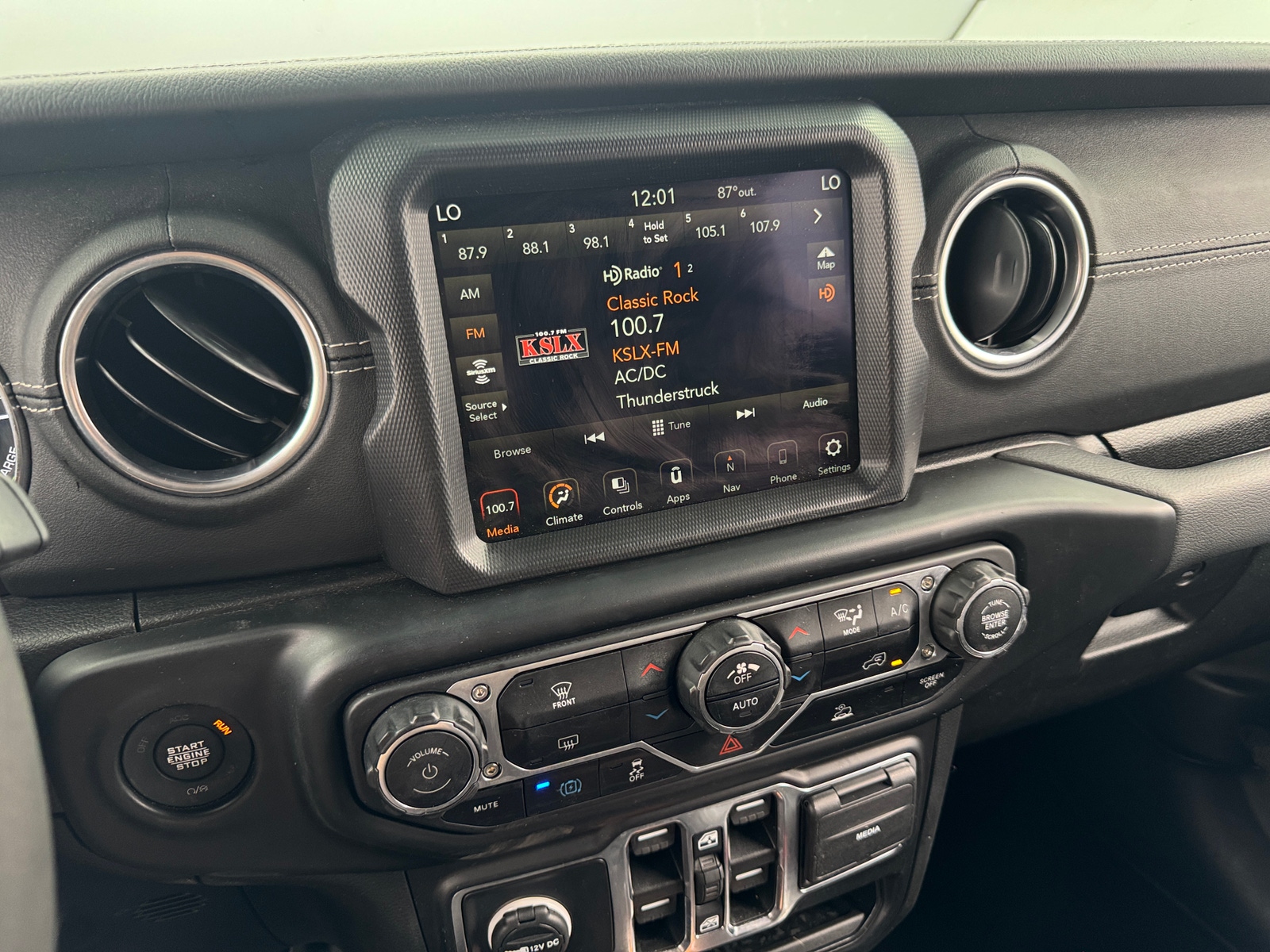 Thumbnail: 2023 Jeep Wrangler - 4