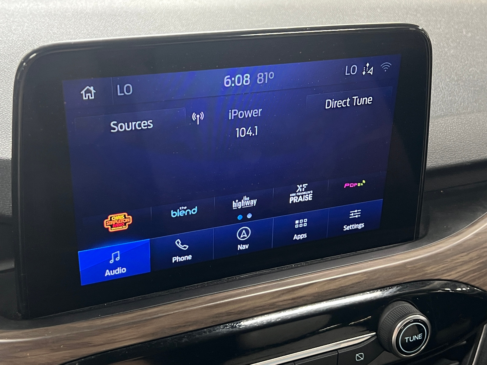 Thumbnail: 2020 Ford Escape - 3