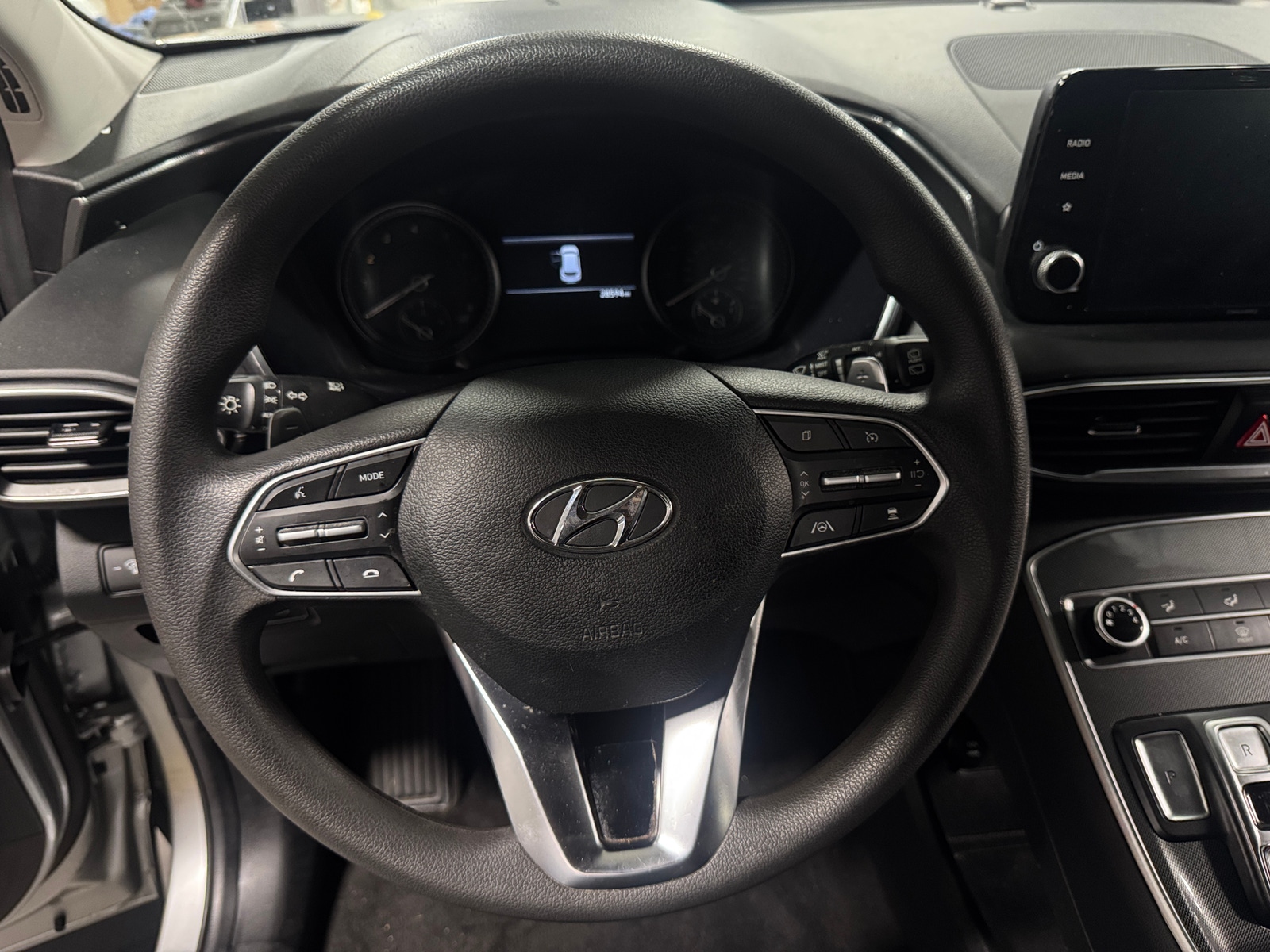 Thumbnail: 2022 Hyundai Santa Fe - 5