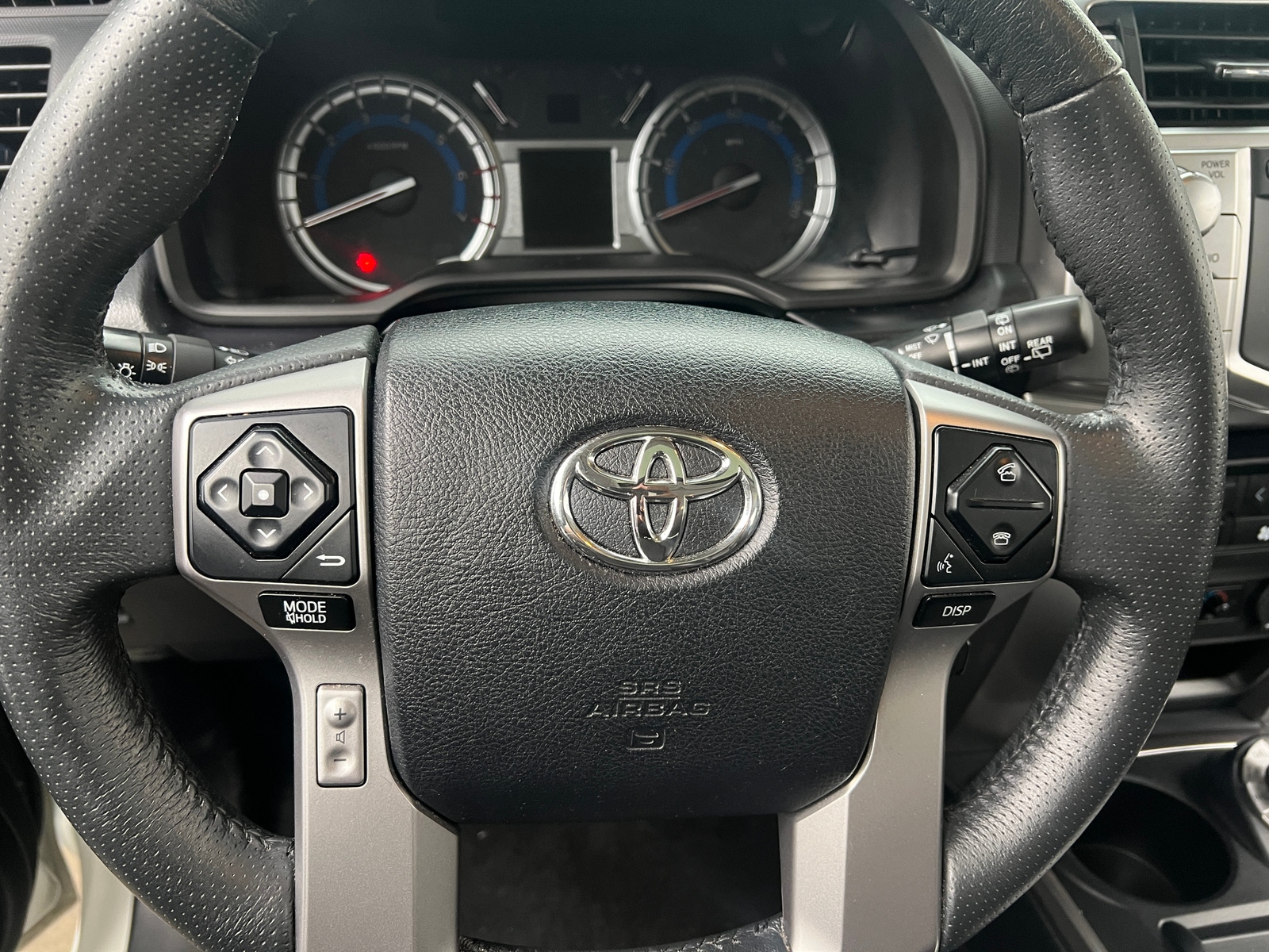 Thumbnail: 2019 Toyota 4Runner - 4