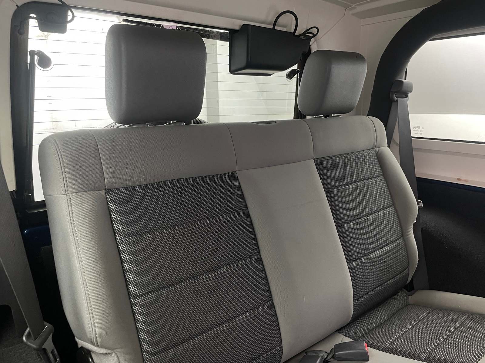 Thumbnail: 2010 Jeep Wrangler - 6