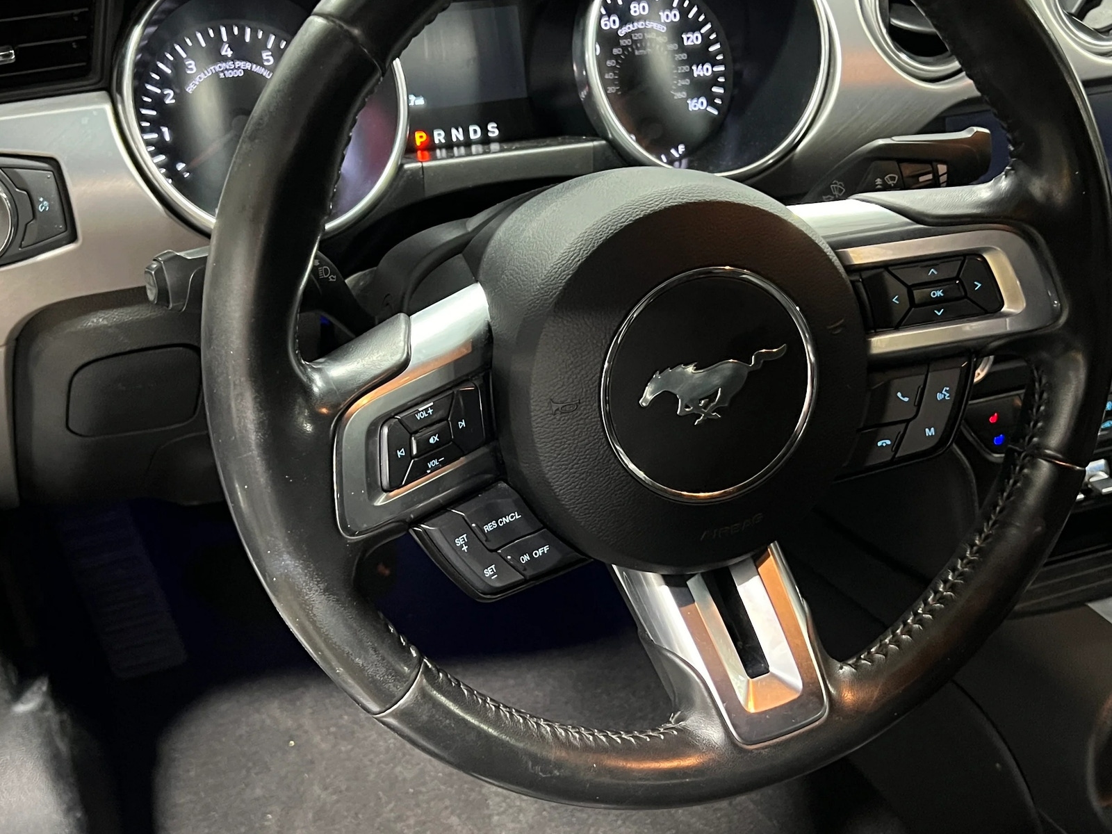 Thumbnail: 2022 Ford Mustang - 5