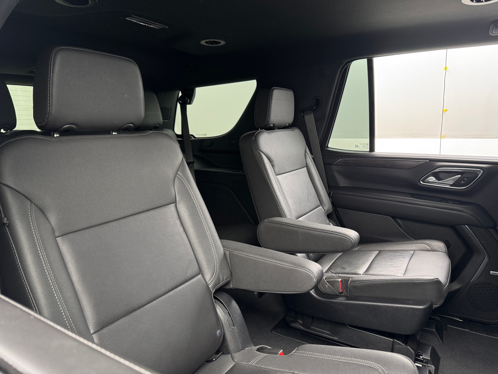 Thumbnail: 2023 Chevrolet Tahoe - 5