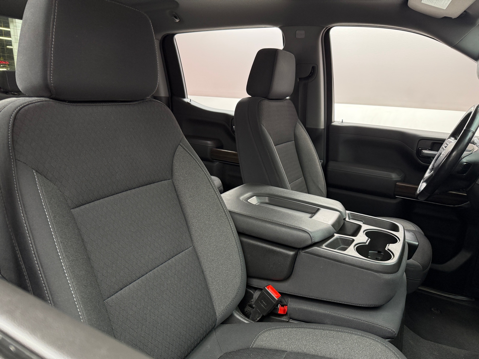 Thumbnail: 2021 Chevrolet Silverado 1500 - 2