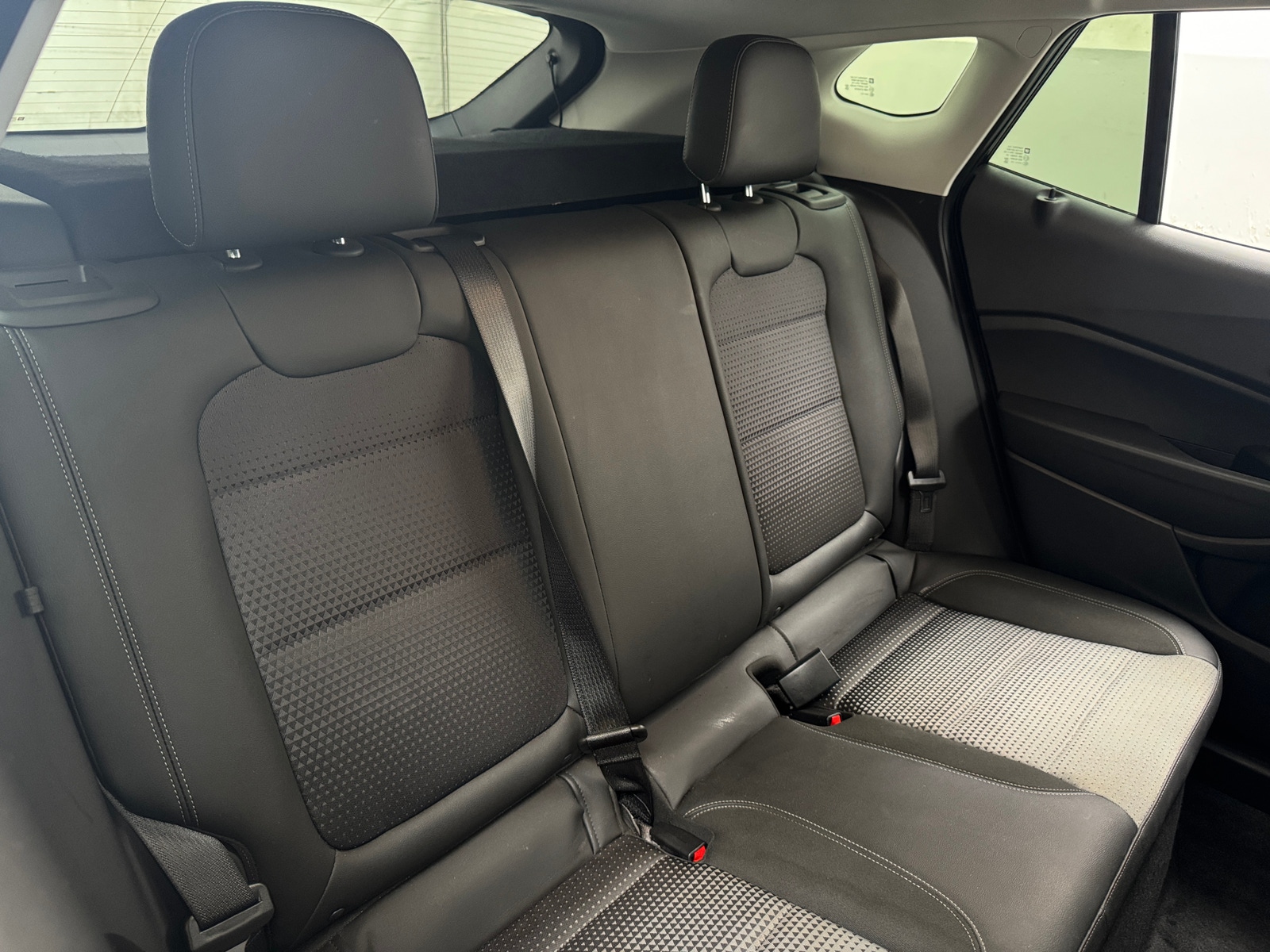 Thumbnail: 2025 Chevrolet Trax - 6