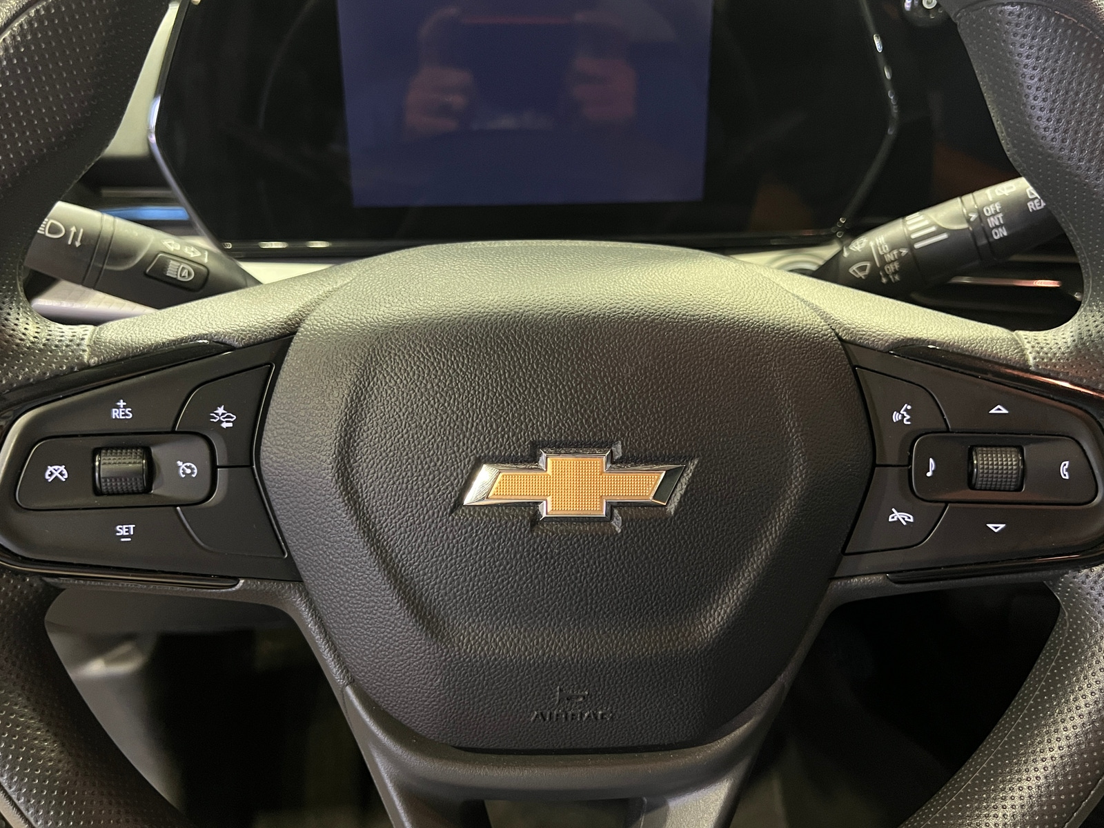 Thumbnail: 2025 Chevrolet Trax - 5