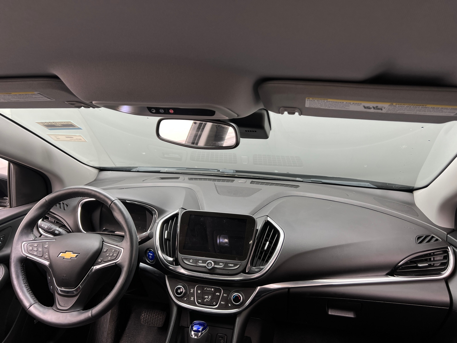 Thumbnail: 2018 Chevrolet Volt - 2