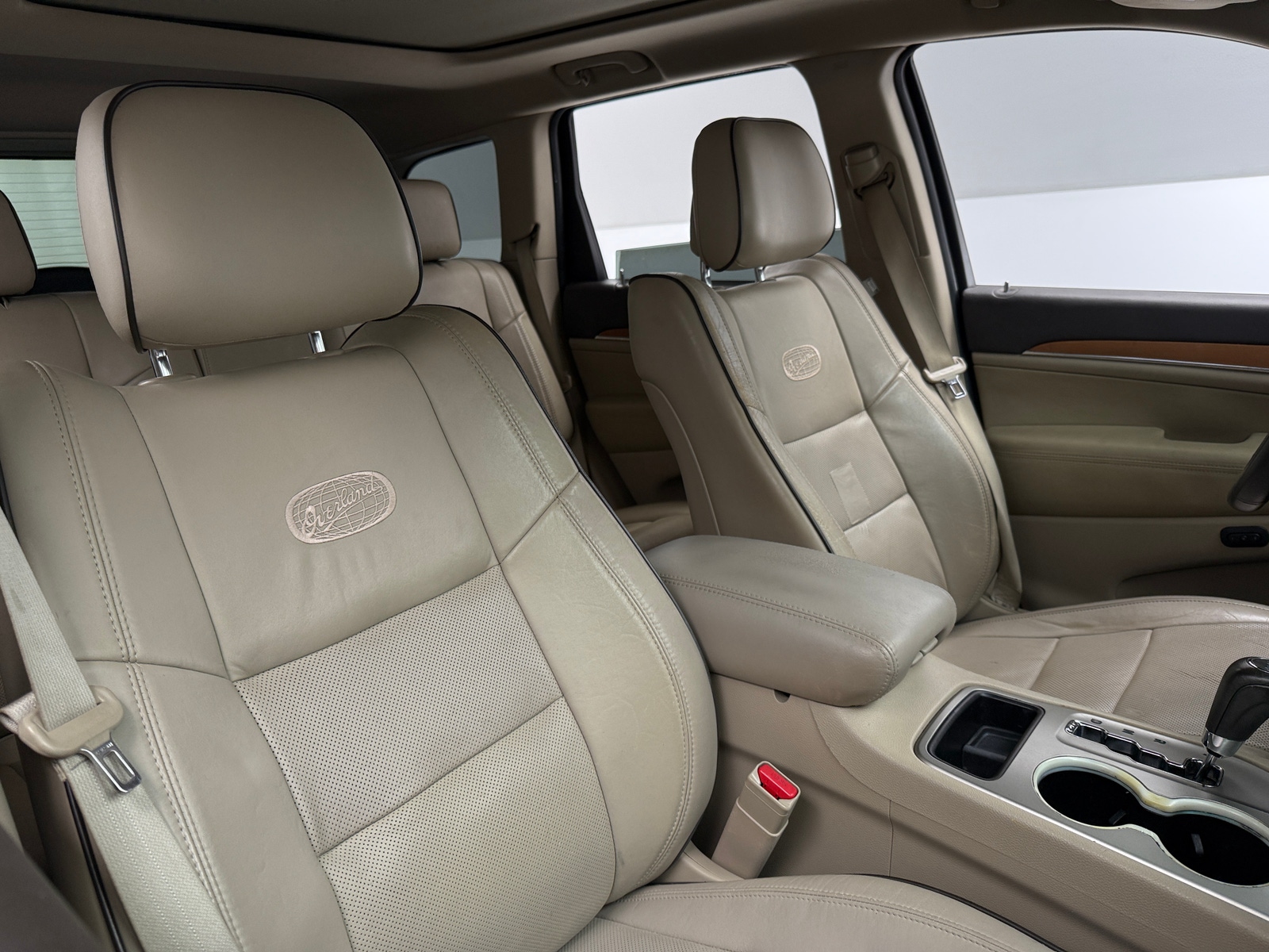 Thumbnail: 2012 Jeep Grand Cherokee - 2