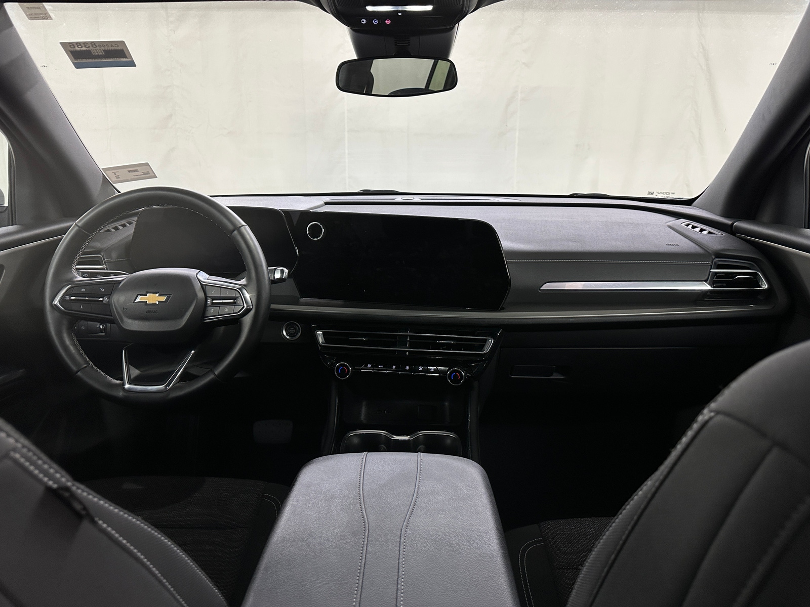 Thumbnail: 2025 Chevrolet Traverse - 3