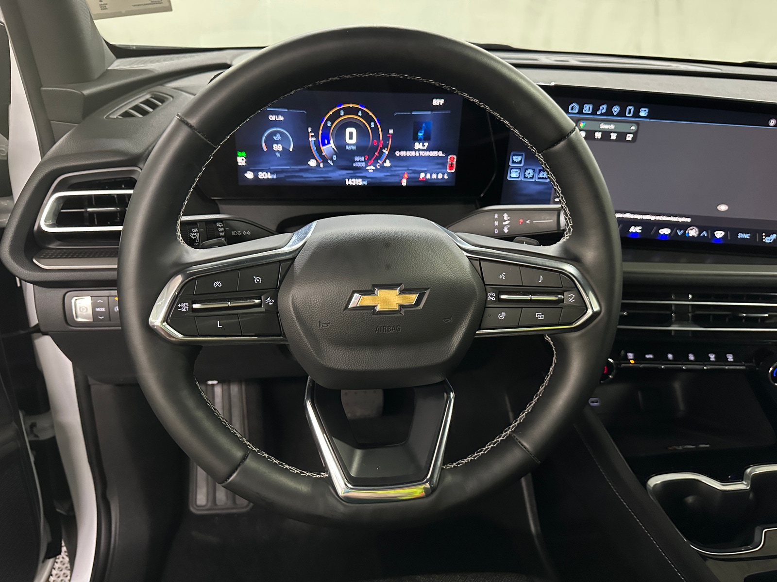 Thumbnail: 2025 Chevrolet Traverse - 5