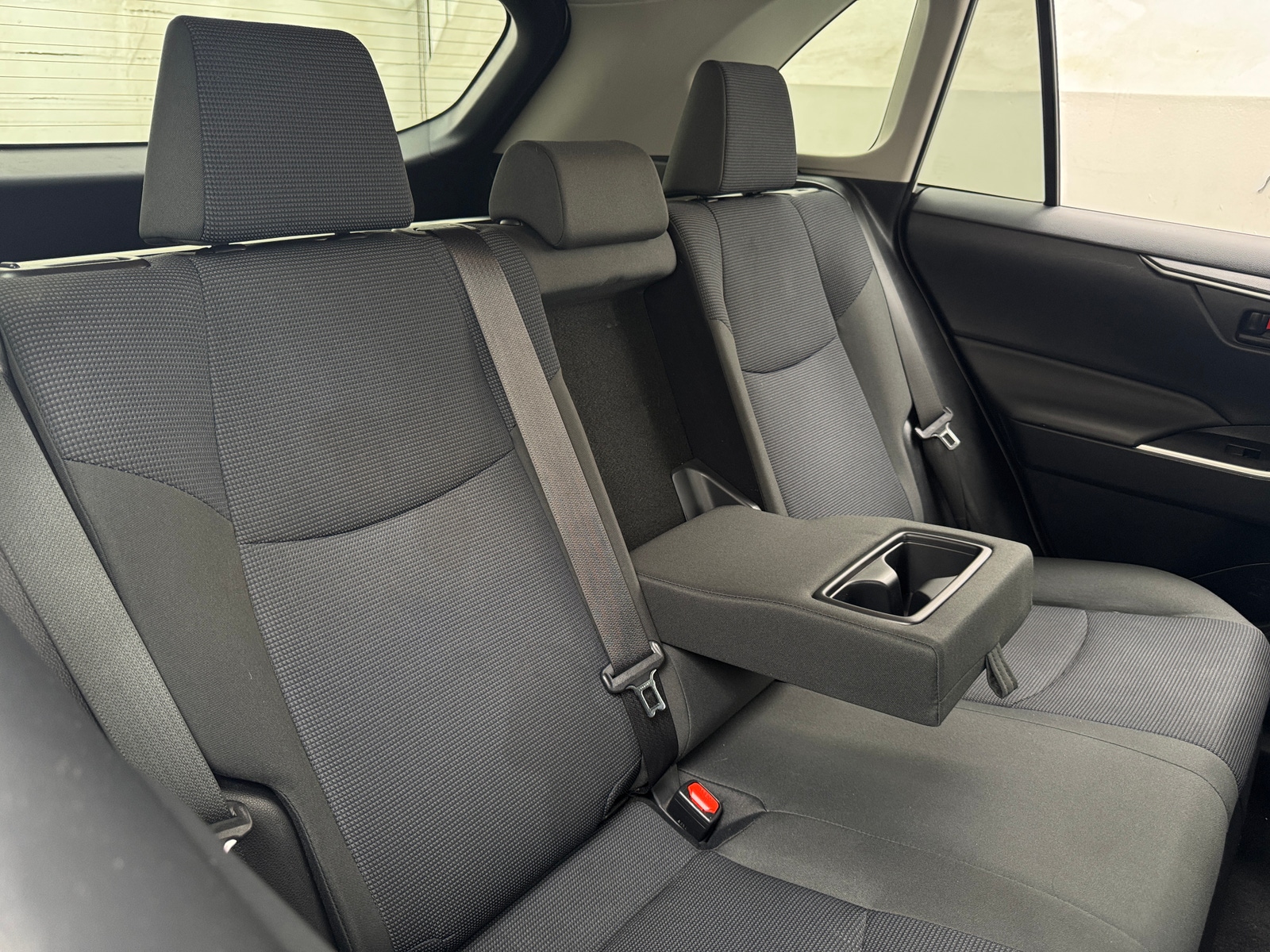 Thumbnail: 2019 Toyota RAV4 - 6