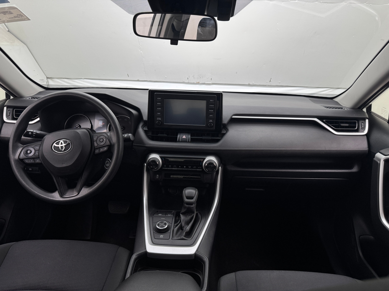 Thumbnail: 2019 Toyota RAV4 - 3