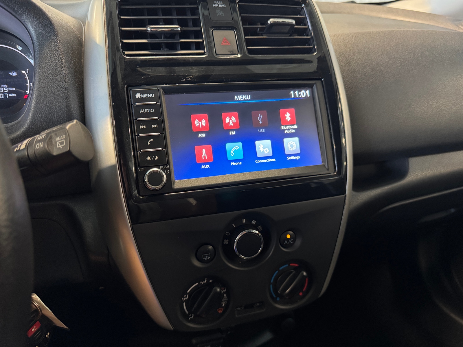 Thumbnail: 2019 Nissan Versa Note - 4