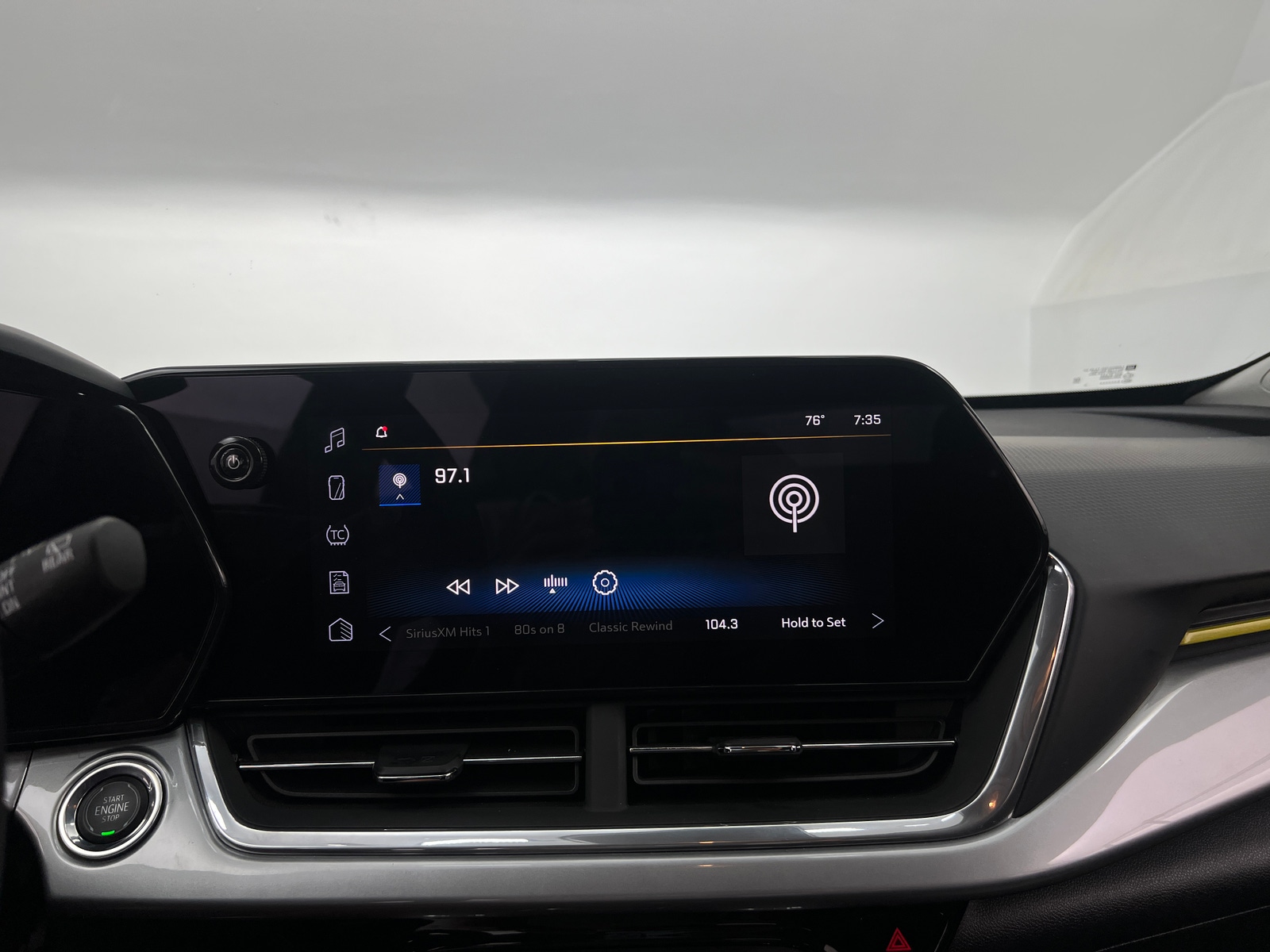 Thumbnail: 2024 Chevrolet Trax - 4