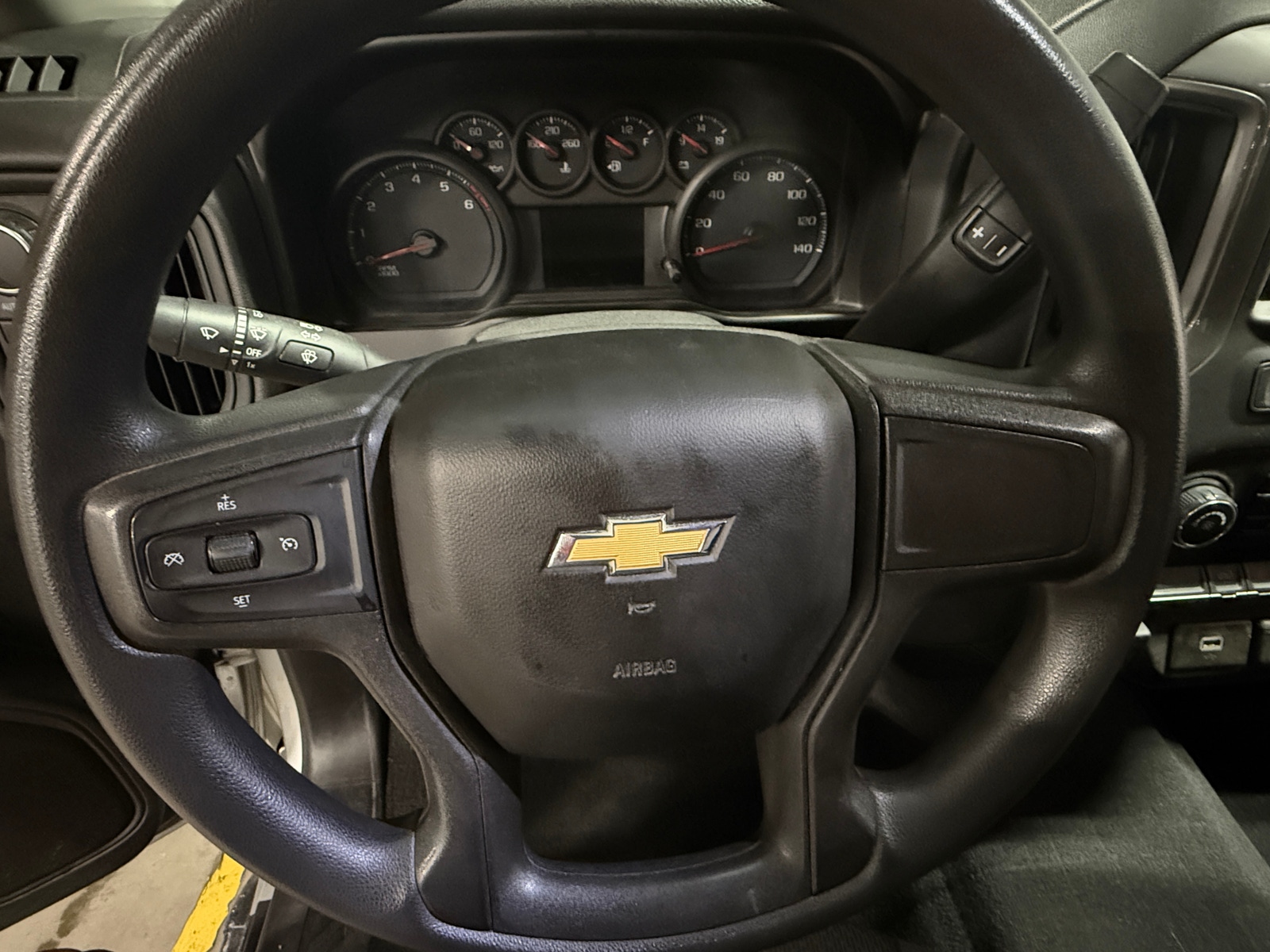 Thumbnail: 2019 Chevrolet Silverado 1500 - 5