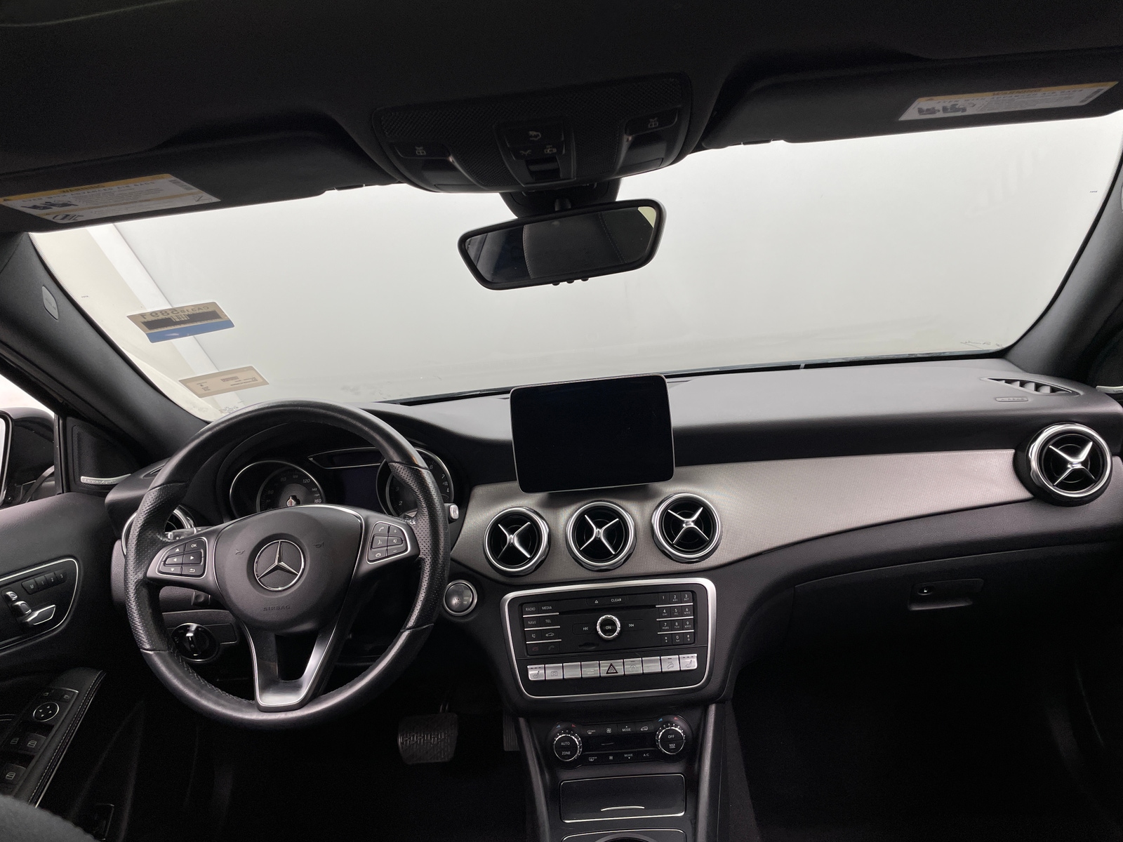 Thumbnail: 2019 Mercedes-Benz GLA - 2