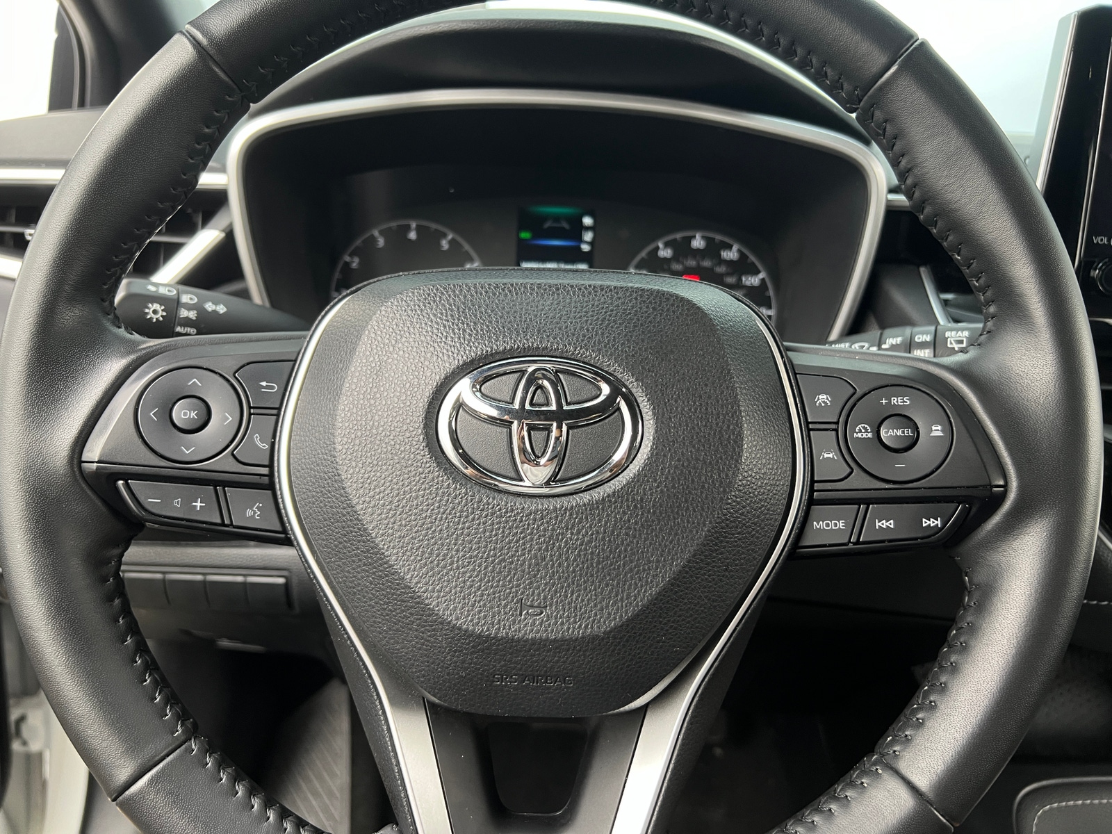 Thumbnail: 2023 Toyota Corolla - 5