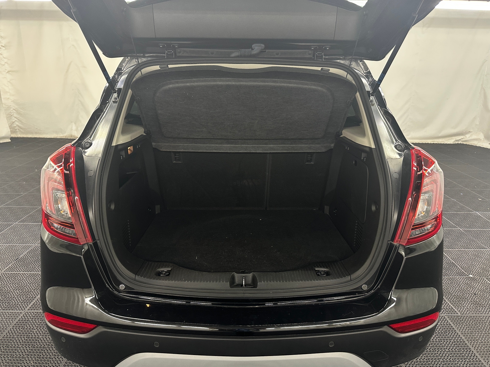 Thumbnail: 2021 Buick Encore - 7