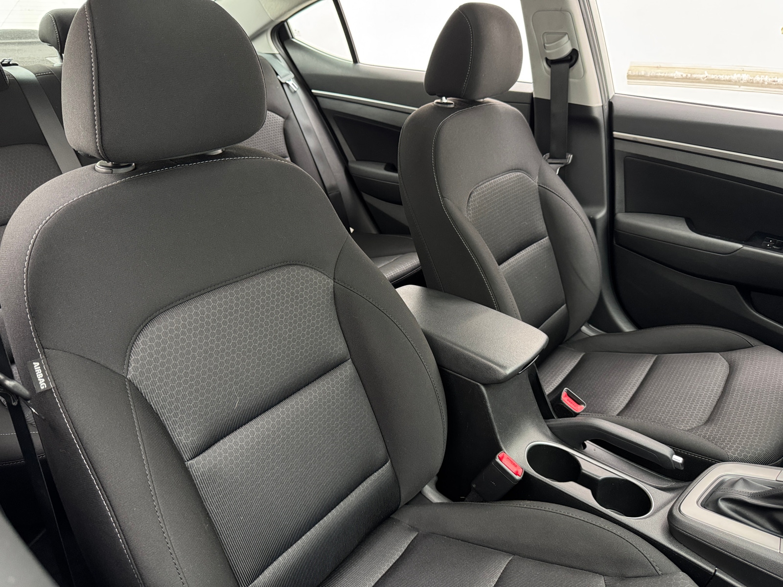 Thumbnail: 2018 Hyundai Elantra - 2