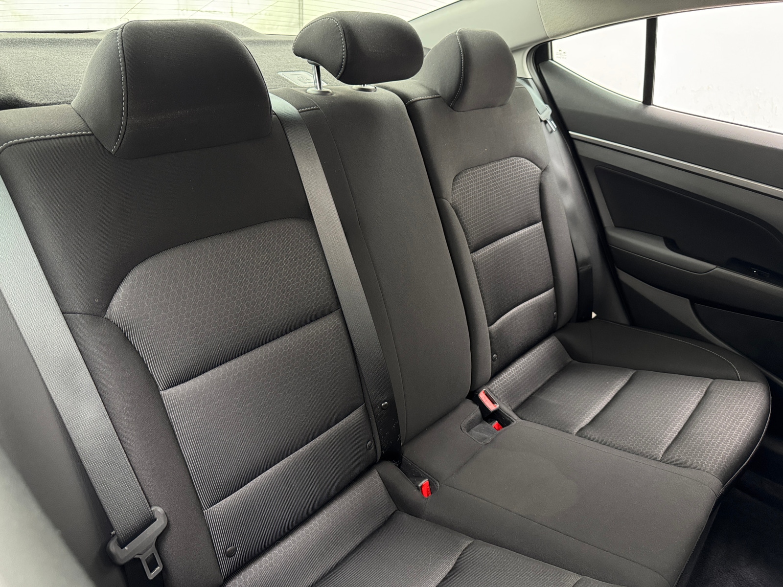 Thumbnail: 2018 Hyundai Elantra - 6