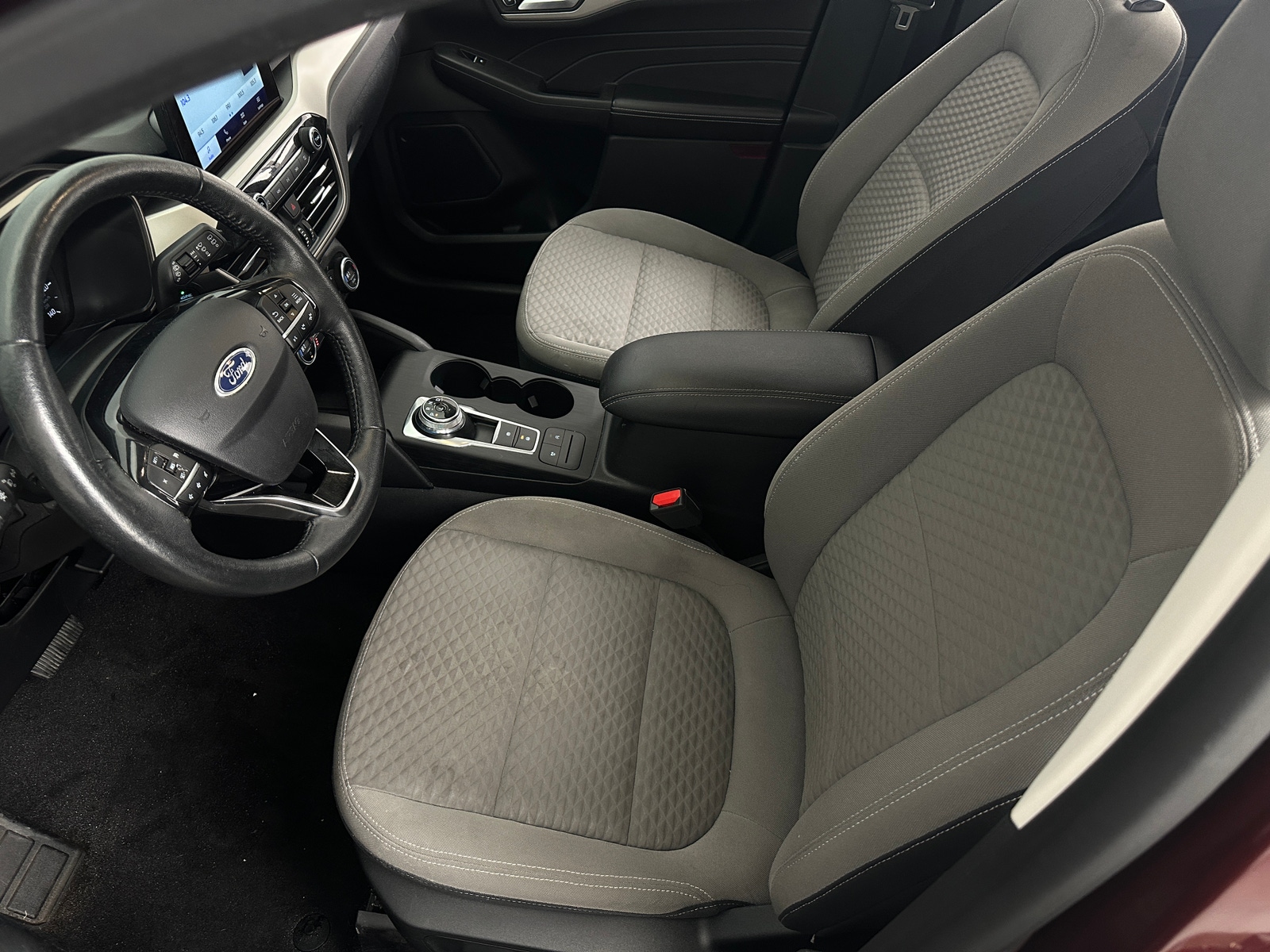 Thumbnail: 2021 Ford Escape - 2