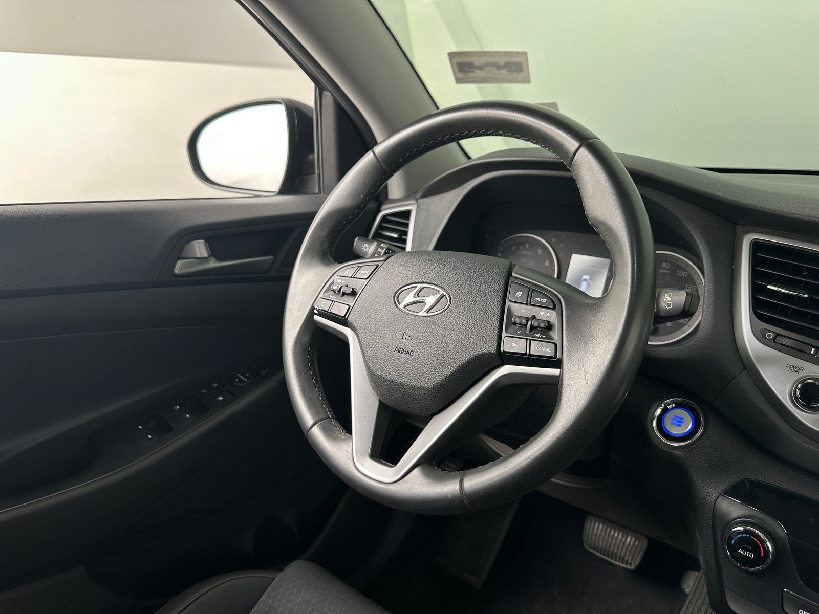 Thumbnail: 2018 Hyundai Tucson - 5