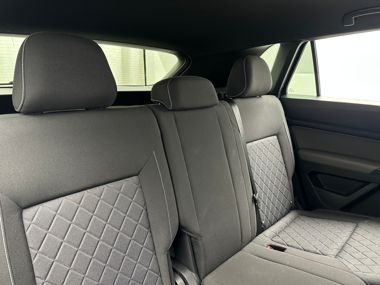 Thumbnail: 2021 Volkswagen Atlas - 6