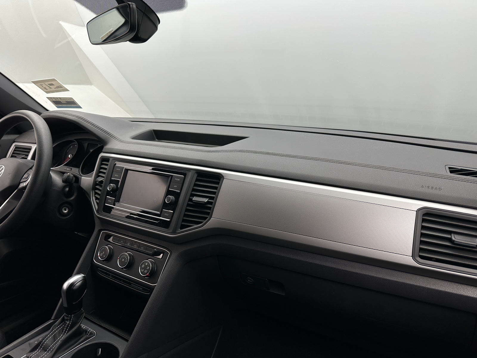 Thumbnail: 2021 Volkswagen Atlas - 3