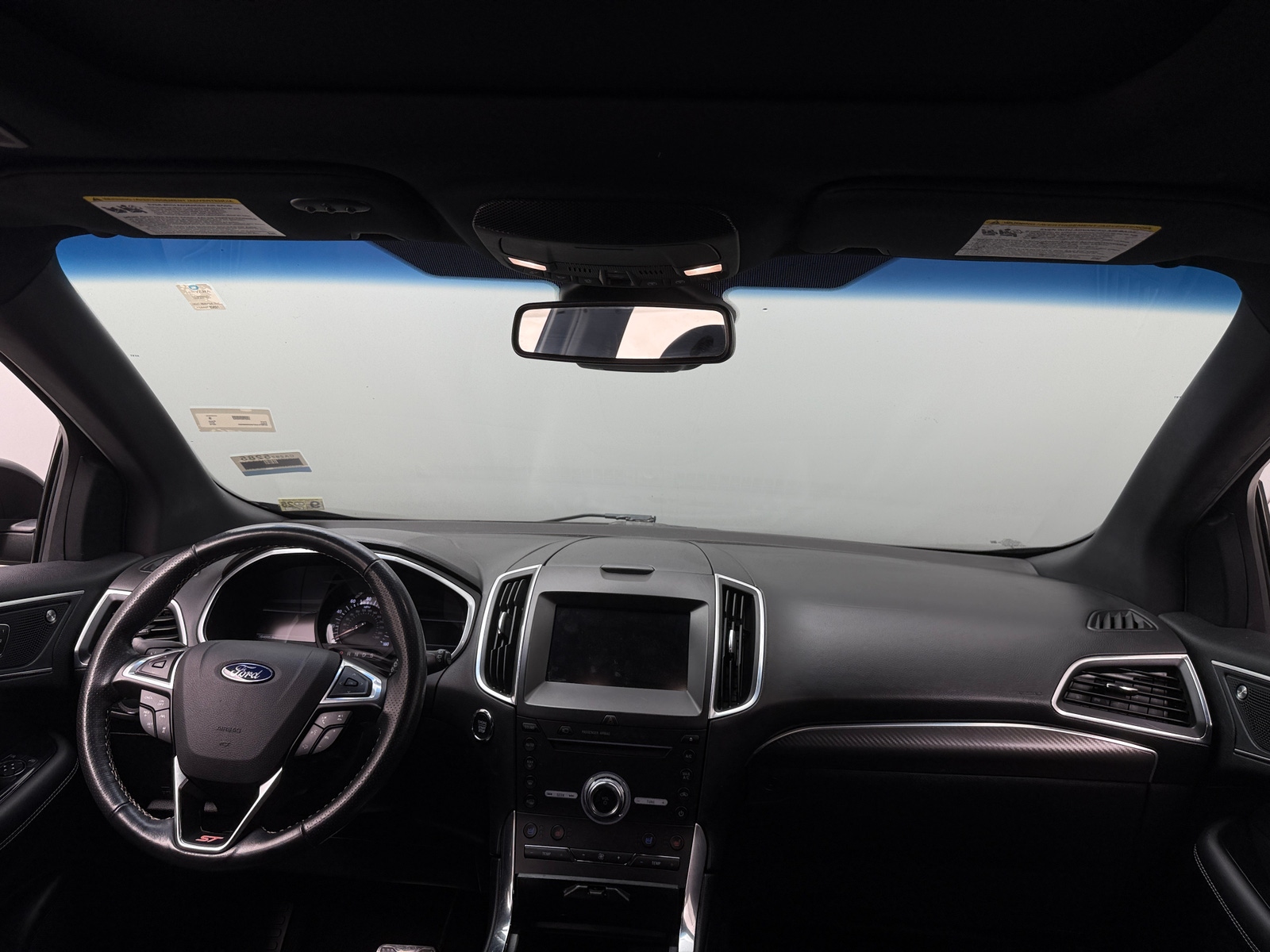 Thumbnail: 2019 Ford Edge - 2