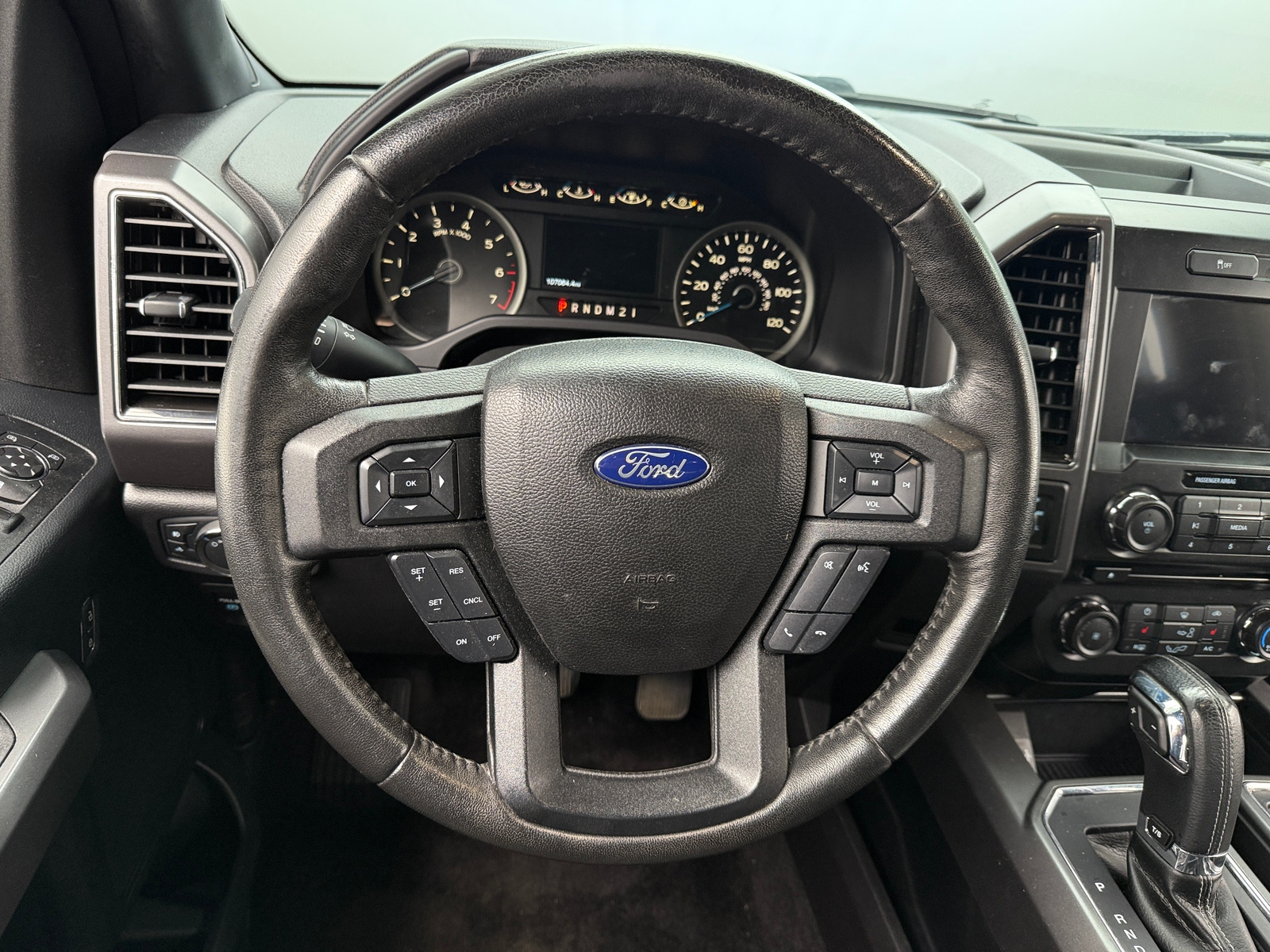 Thumbnail: 2017 Ford Econoline - 5