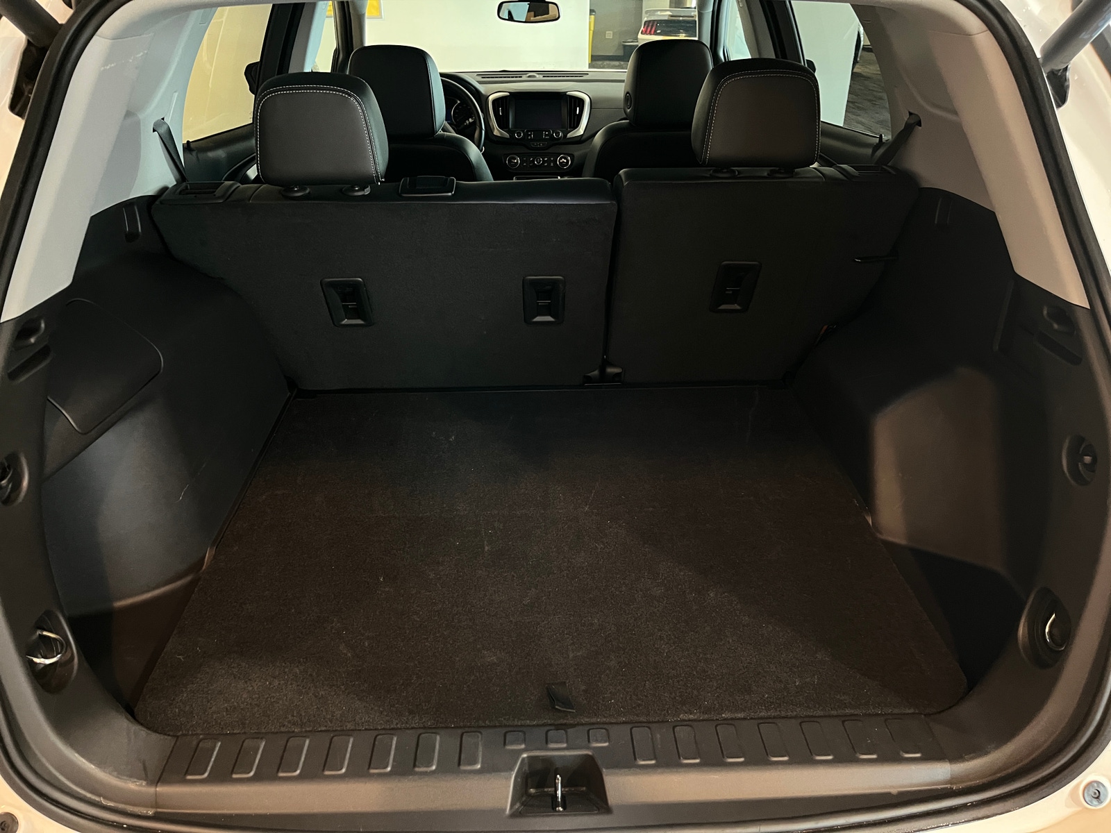 Thumbnail: 2024 GMC Terrain - 6