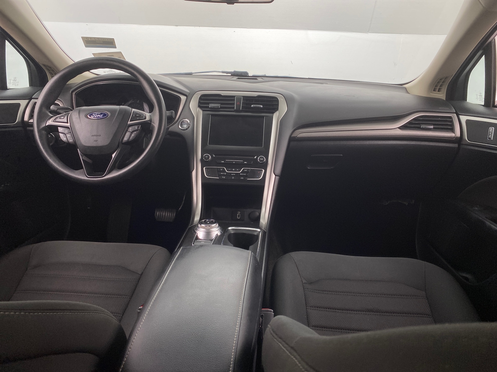 Thumbnail: 2018 Ford Fusion - 3
