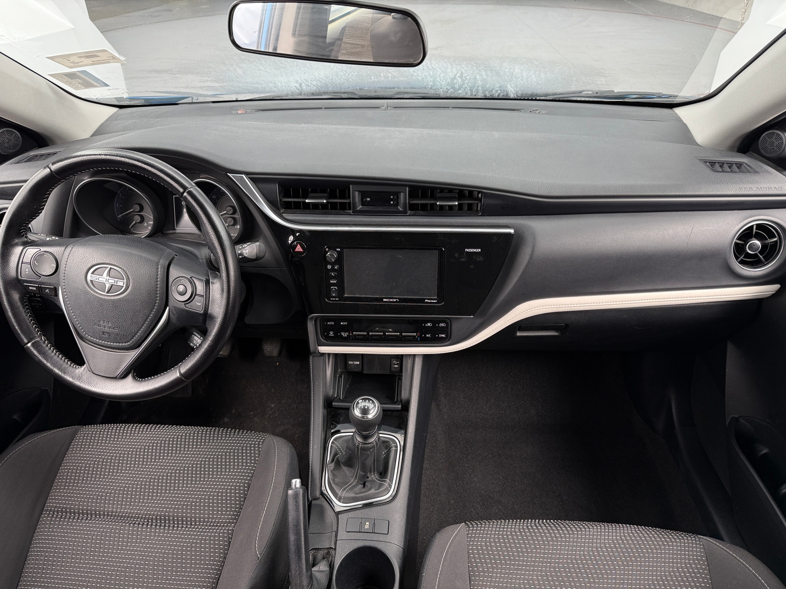 Thumbnail: 2016 Scion iM - 3