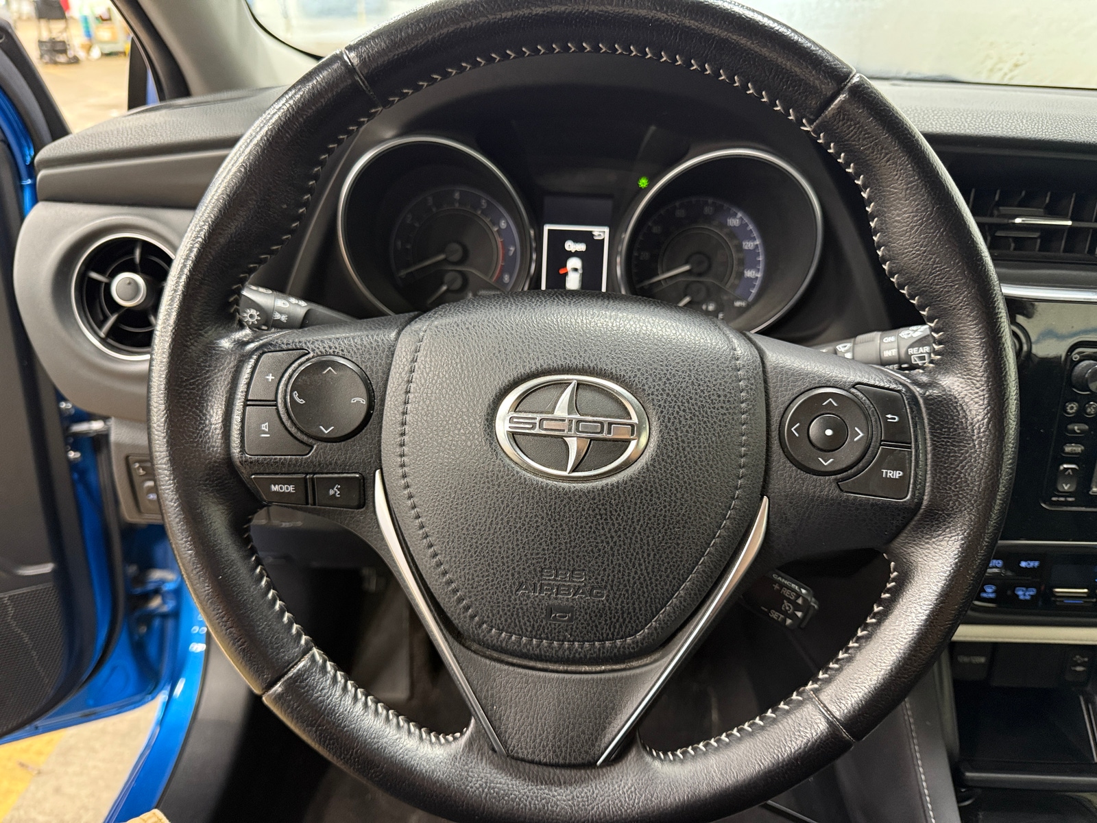 Thumbnail: 2016 Scion iM - 5