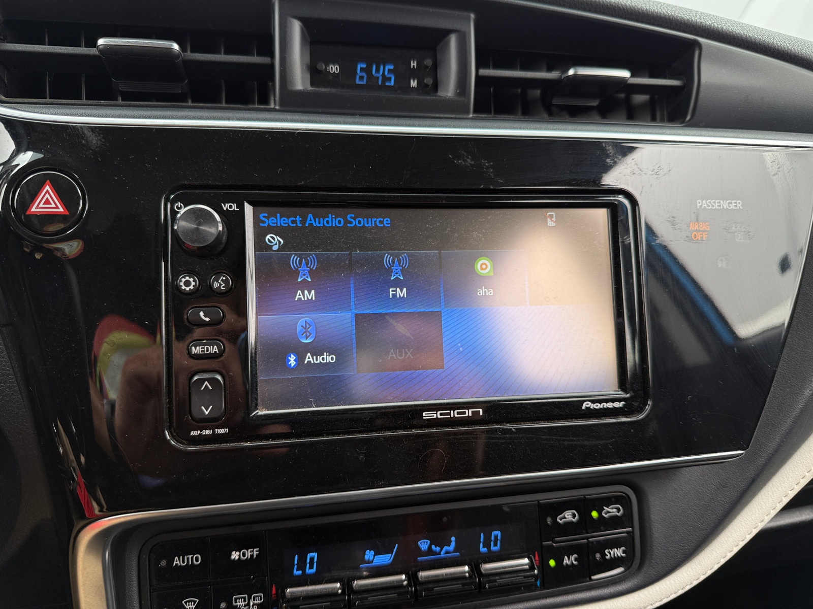 Thumbnail: 2016 Scion iM - 4