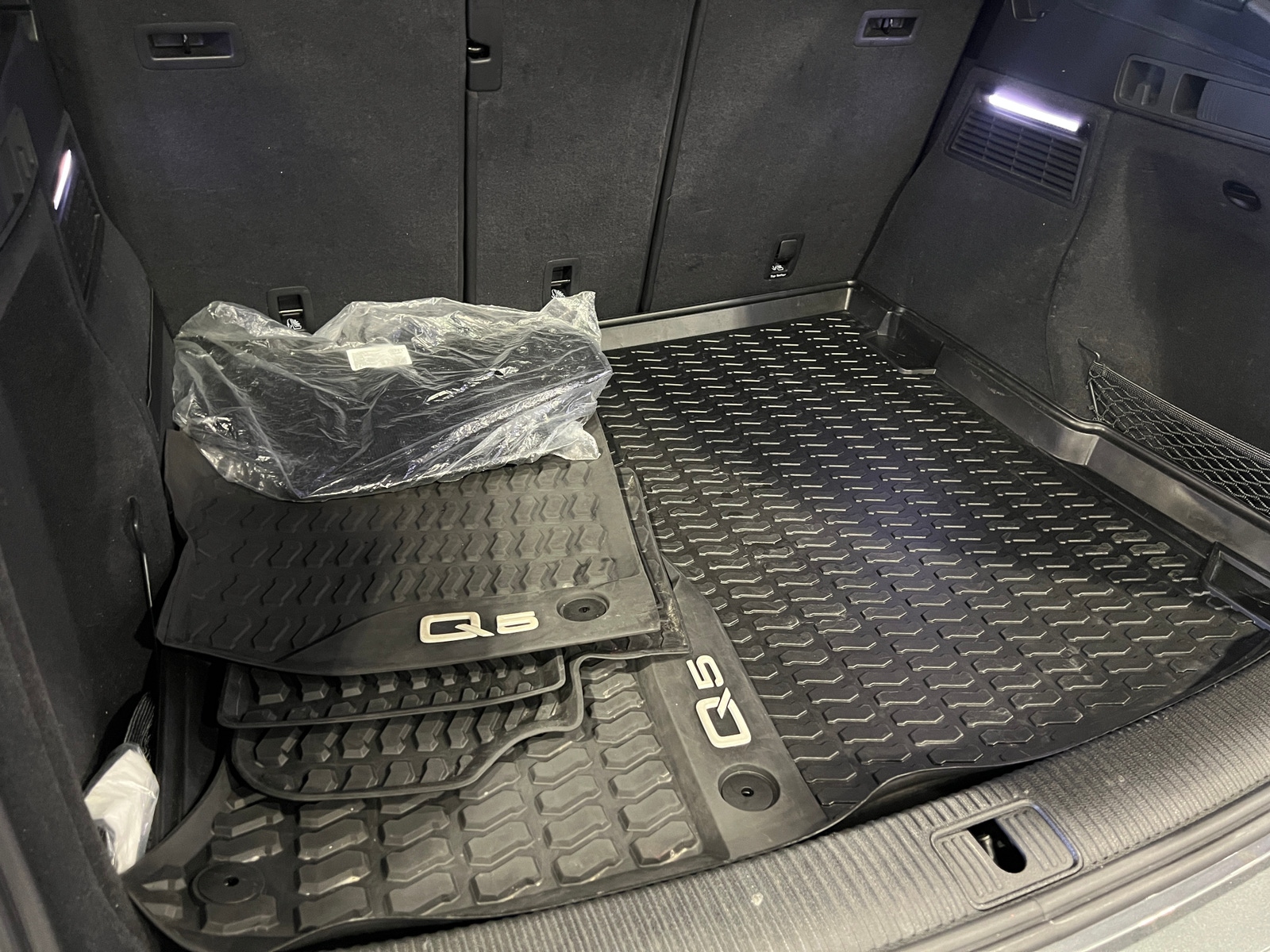 Thumbnail: 2023 Audi Q5 - 6