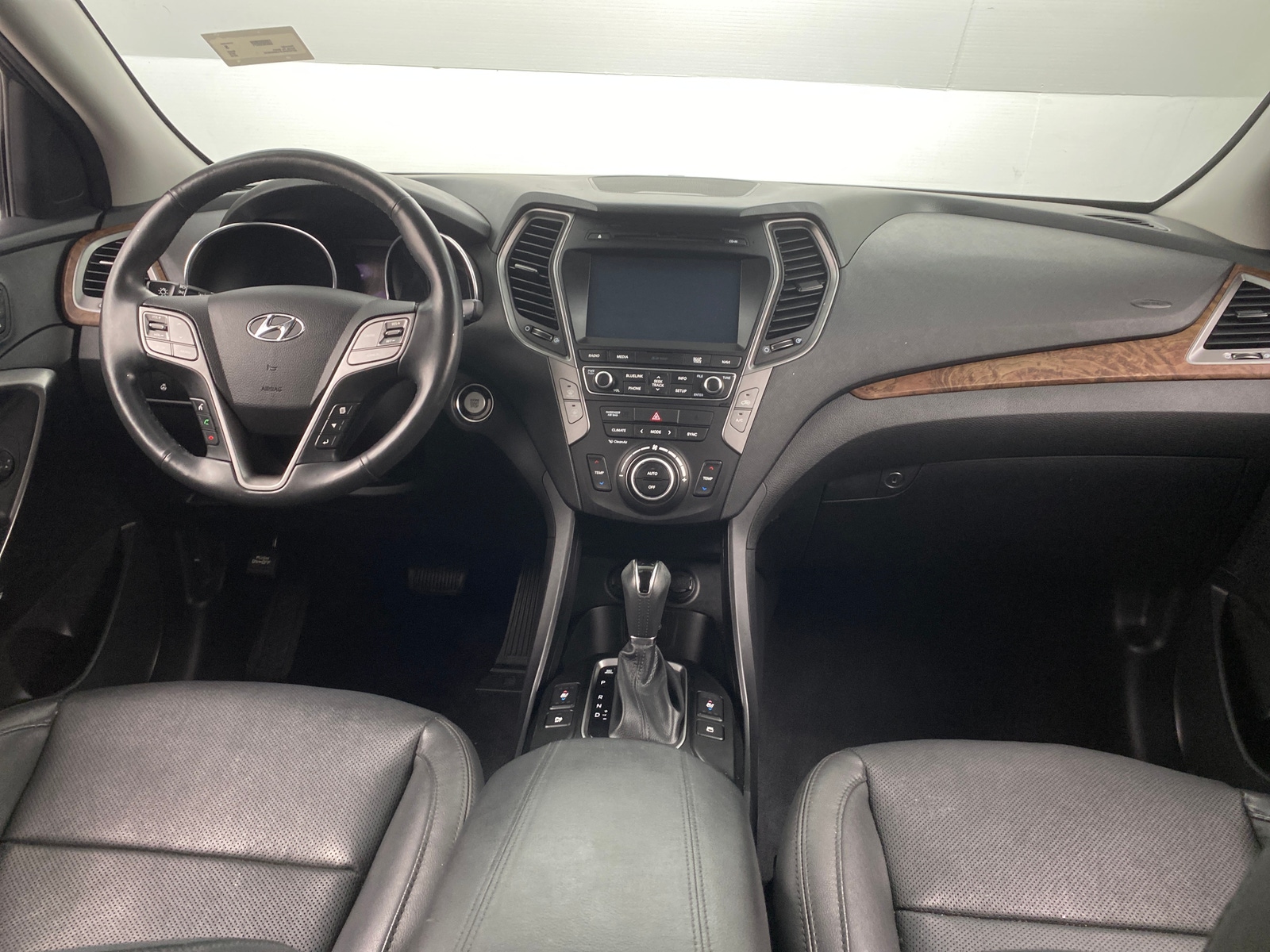 Thumbnail: 2018 Hyundai Santa Fe - 2