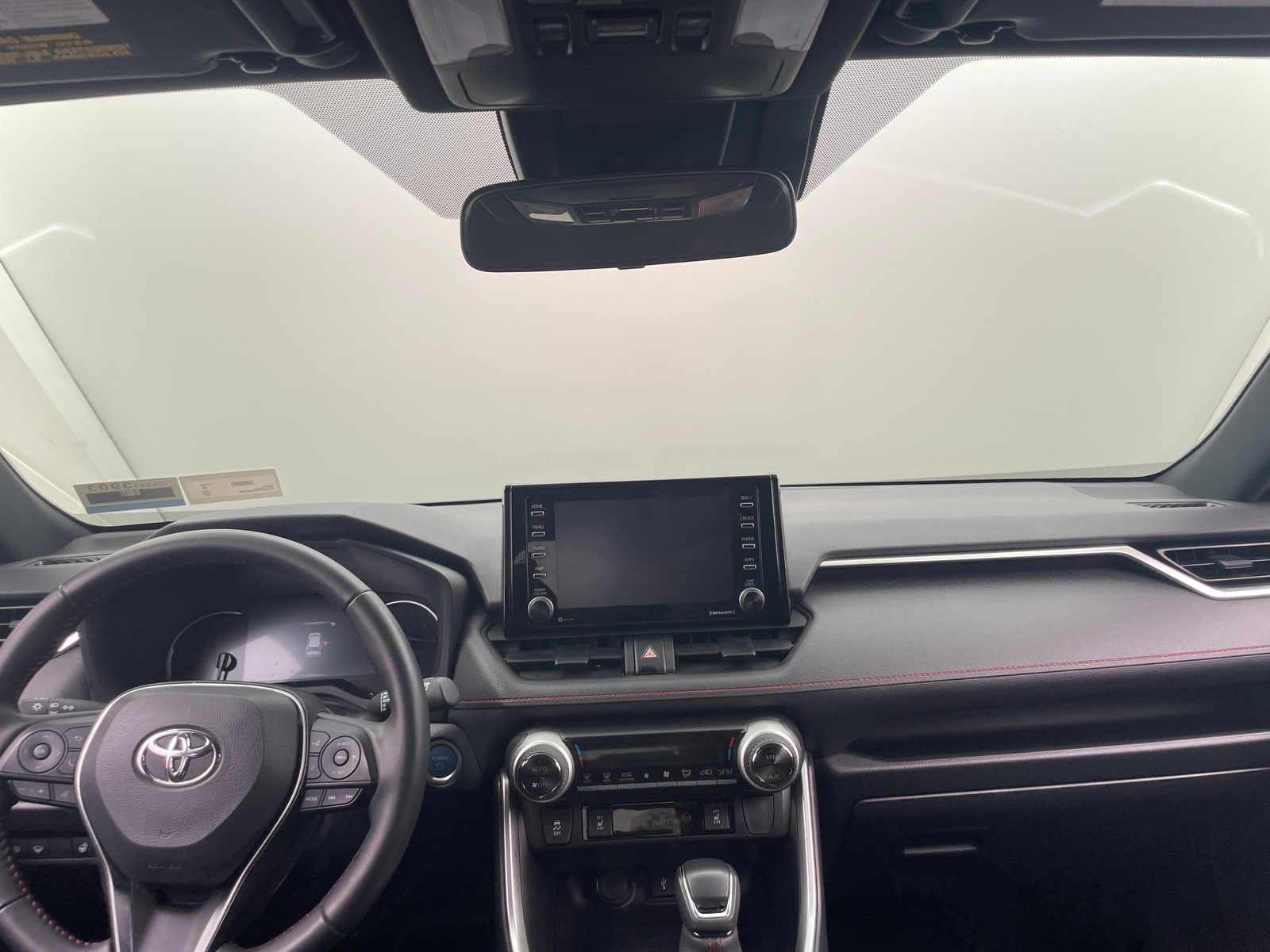 Thumbnail: 2021 Toyota RAV4 - 3