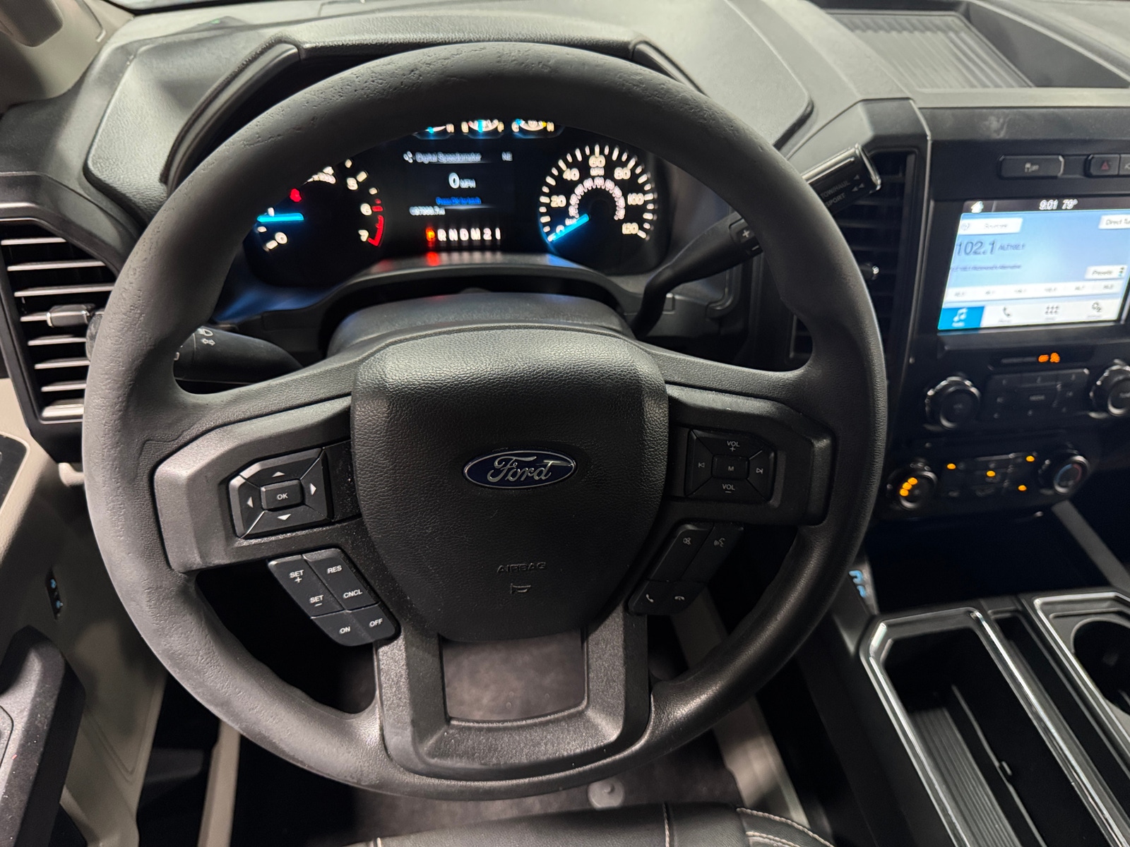 Thumbnail: 2017 Ford Econoline - 5