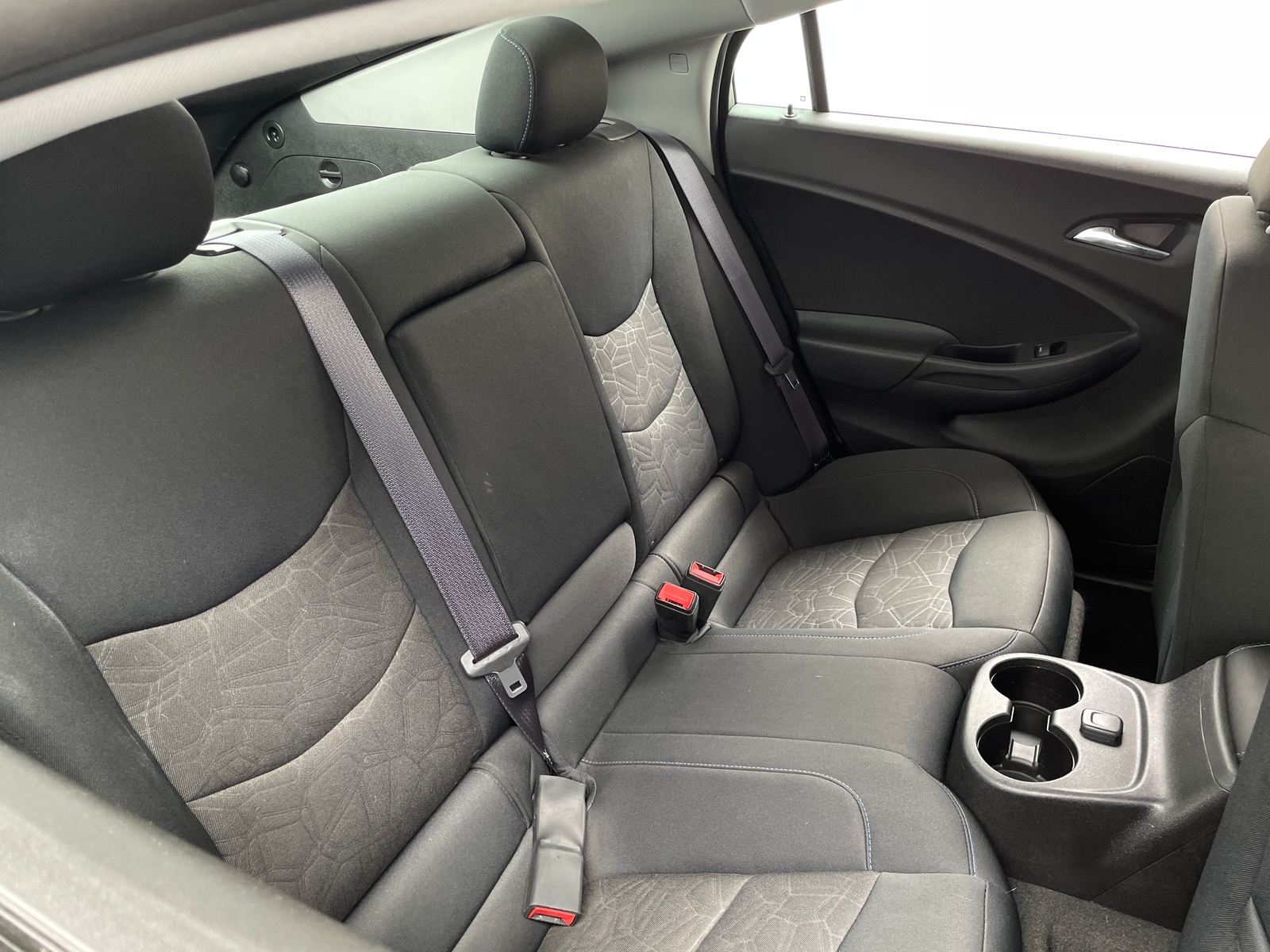 Thumbnail: 2017 Chevrolet Volt - 6