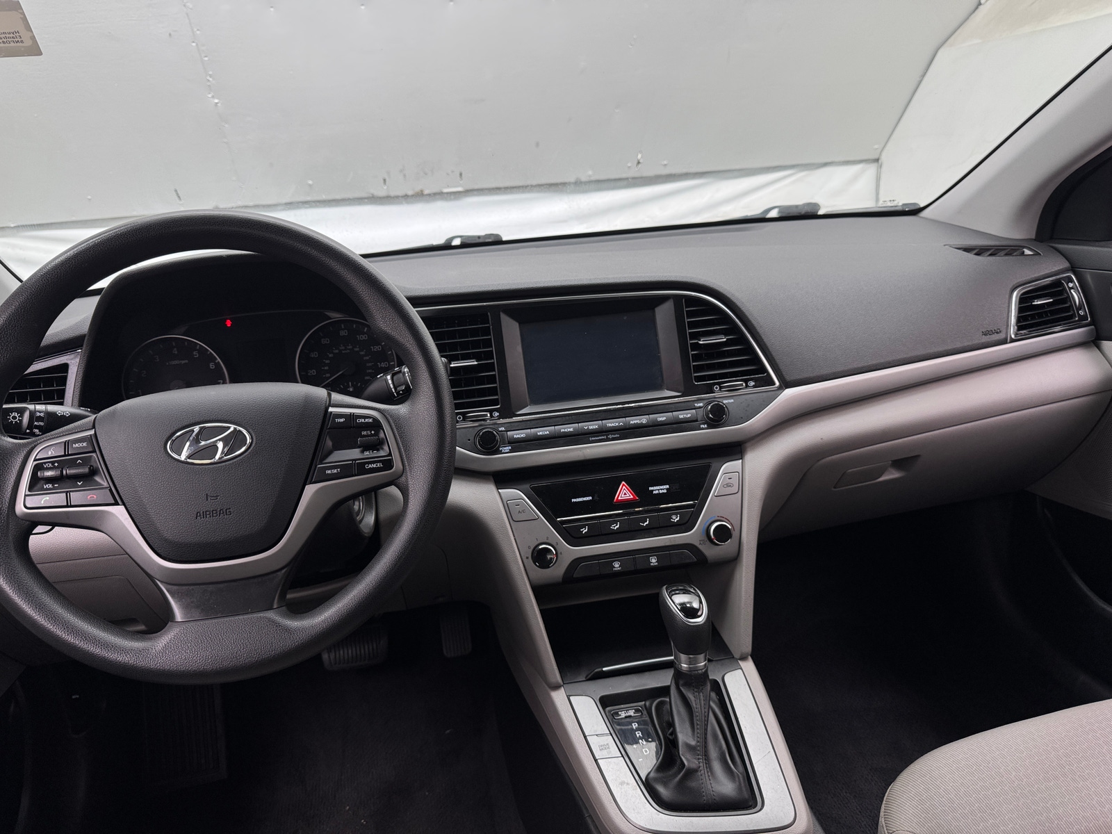 Thumbnail: 2017 Hyundai Elantra - 3