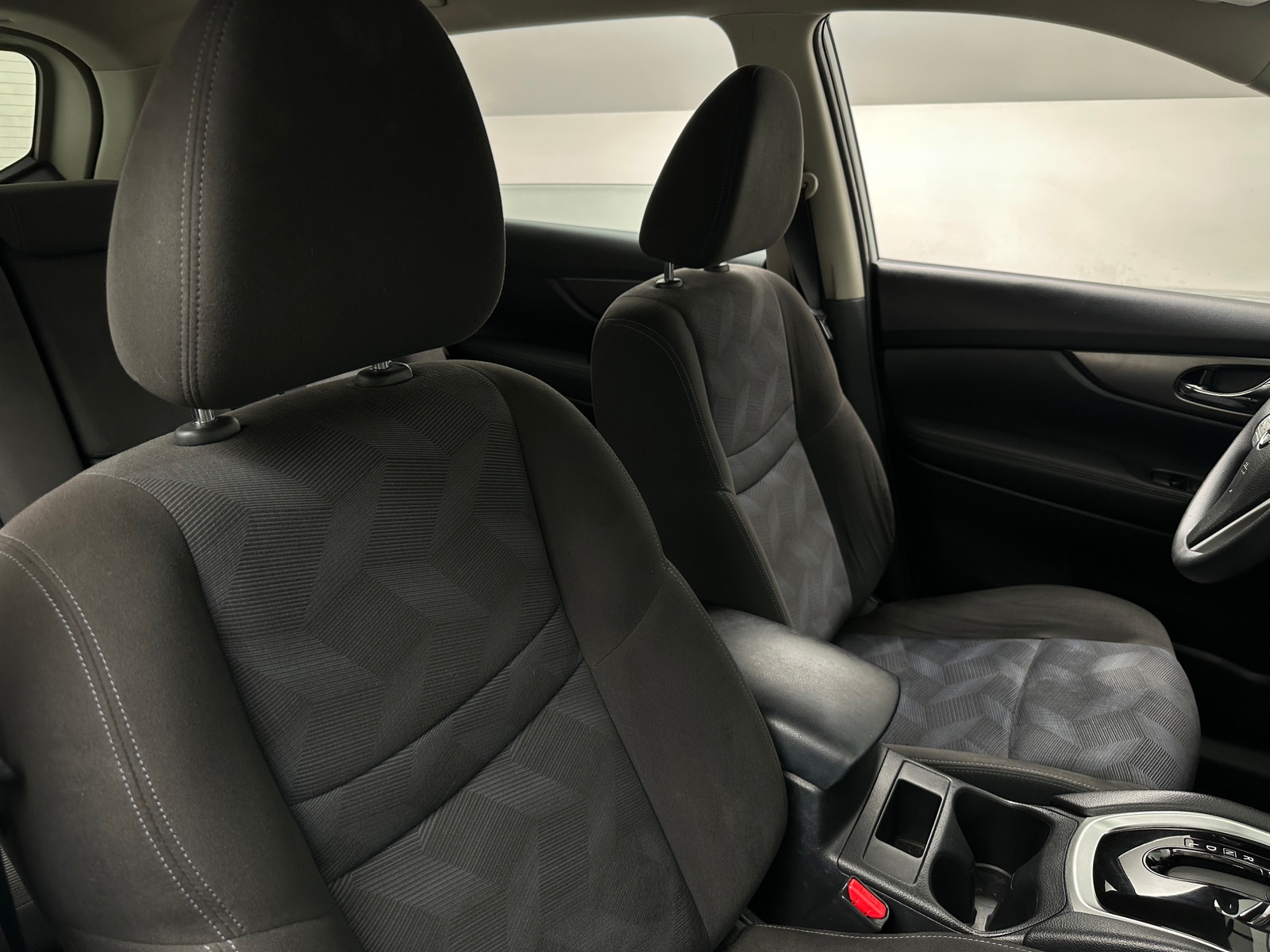 Thumbnail: 2015 Nissan Rogue - 2
