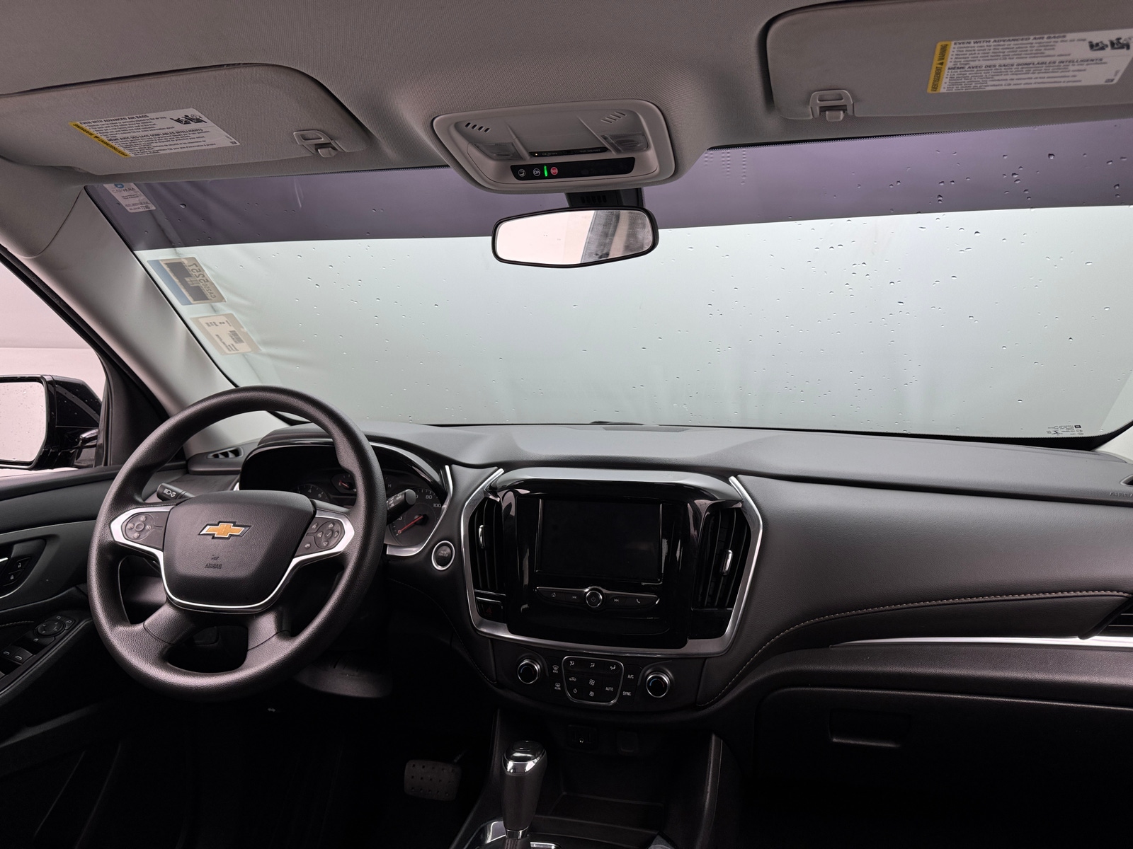 Thumbnail: 2020 Chevrolet Traverse - 3