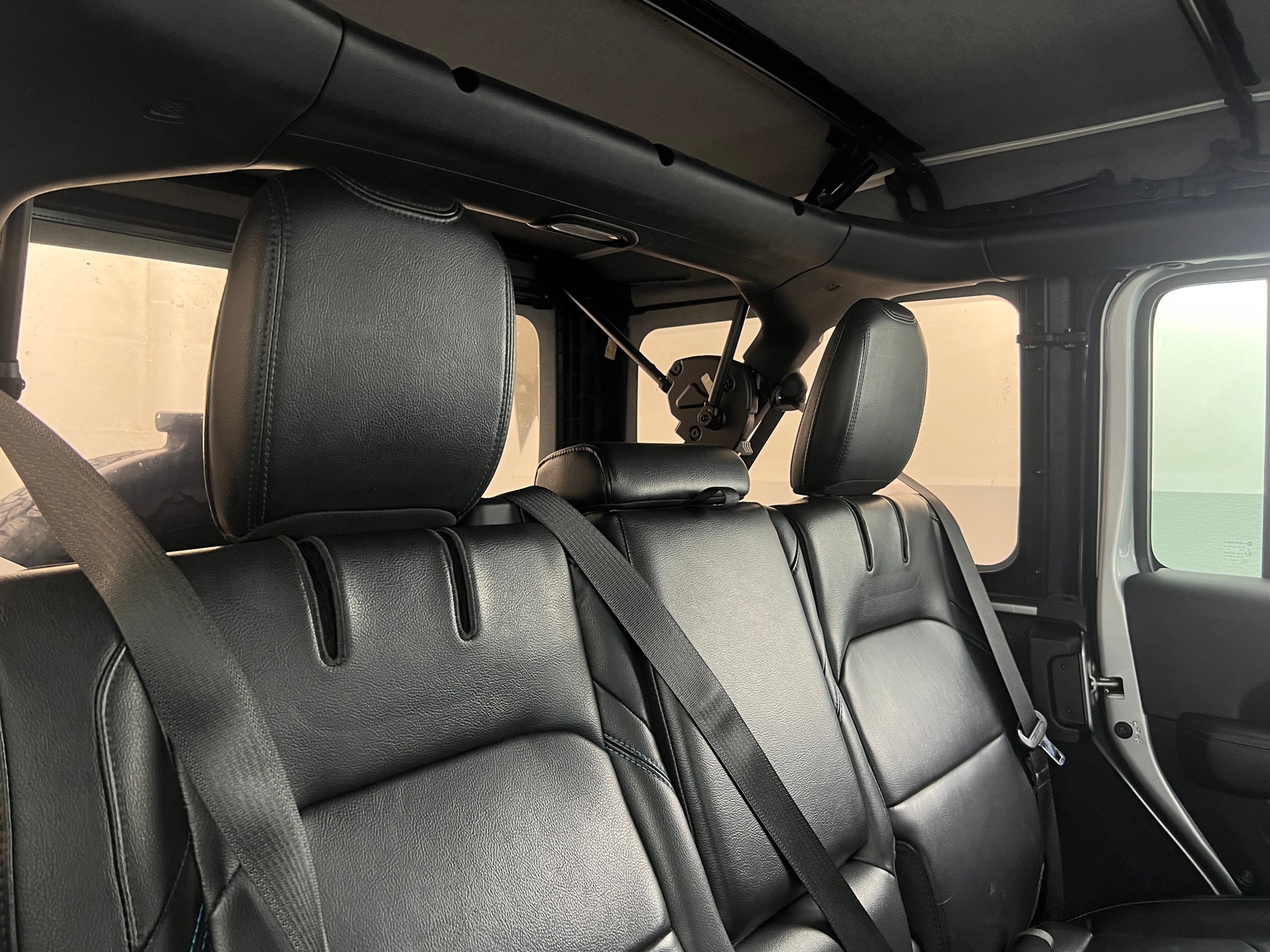 Thumbnail: 2022 Jeep Wrangler - 5