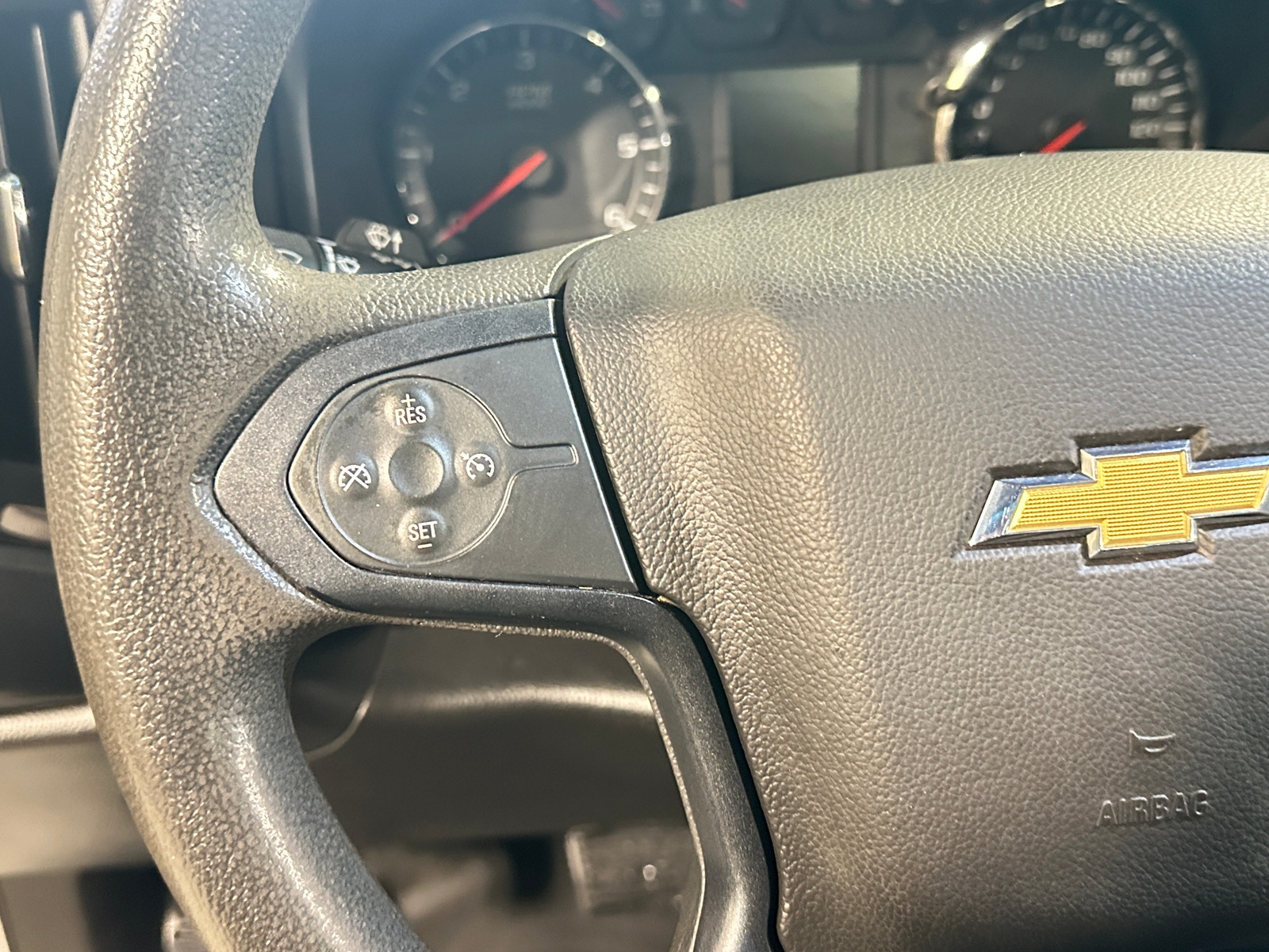 Thumbnail: 2017 Chevrolet Silverado 1500 - 5