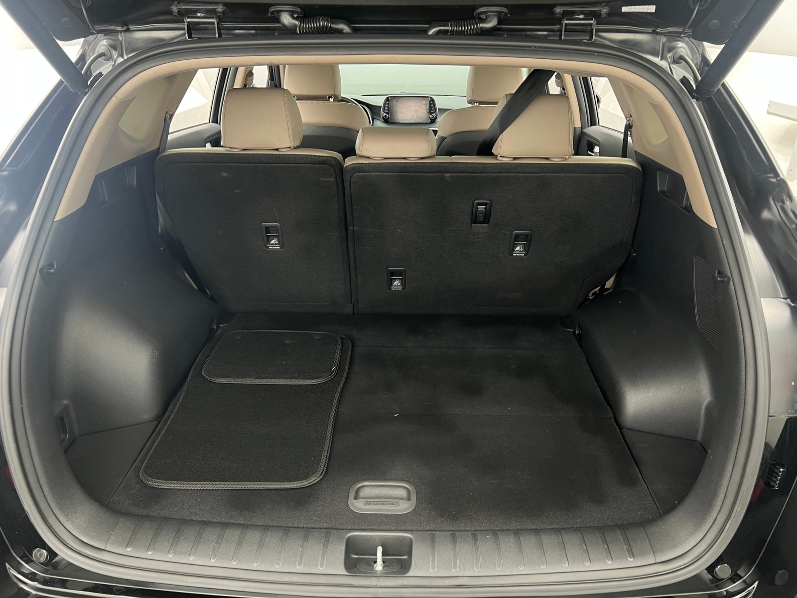 Thumbnail: 2020 Hyundai Tucson - 6