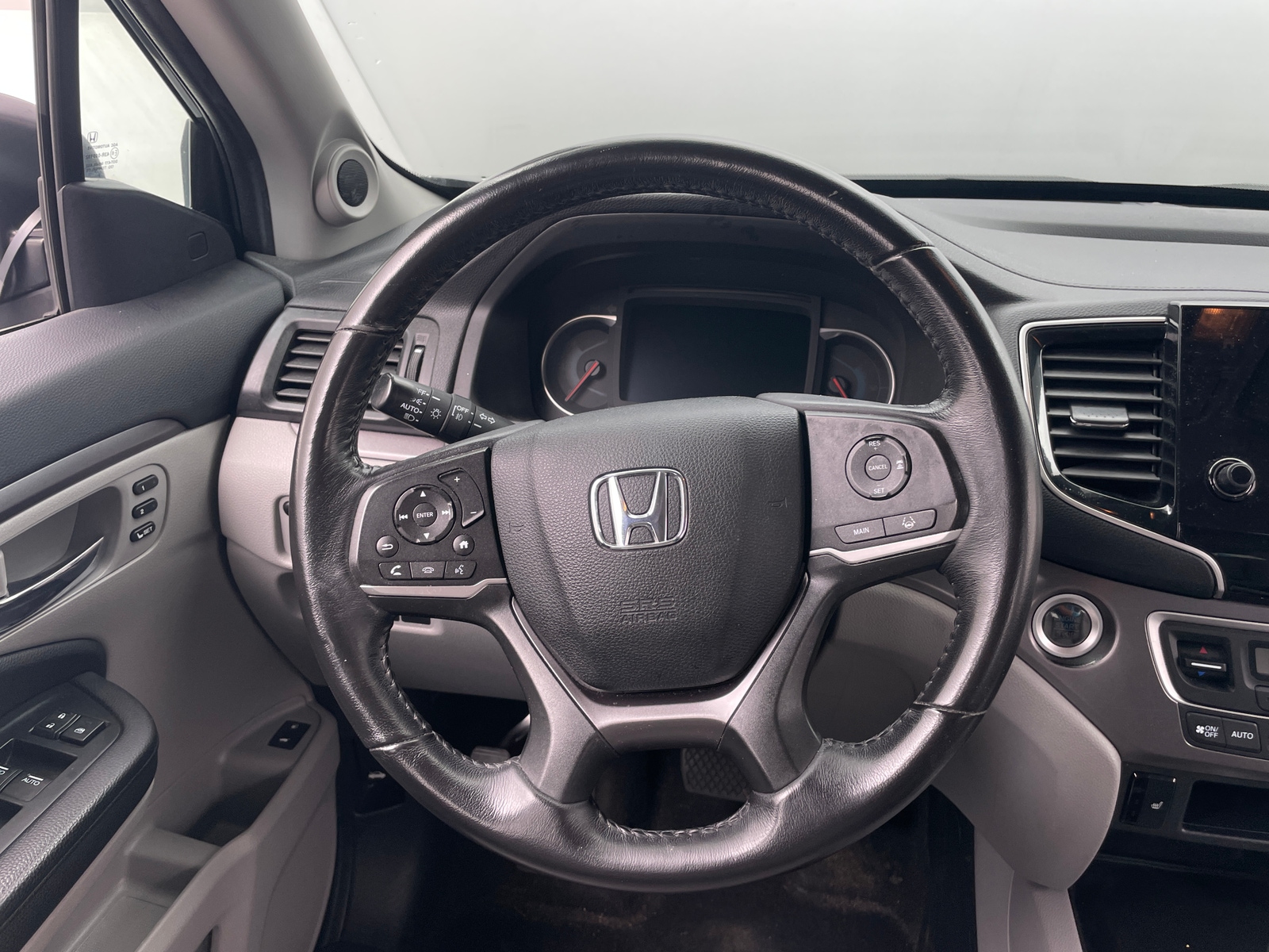 Thumbnail: 2020 Honda Pilot - 4
