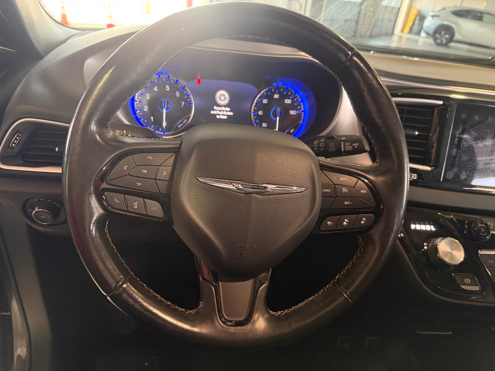 Thumbnail: 2020 Chrysler Pacifica - 4