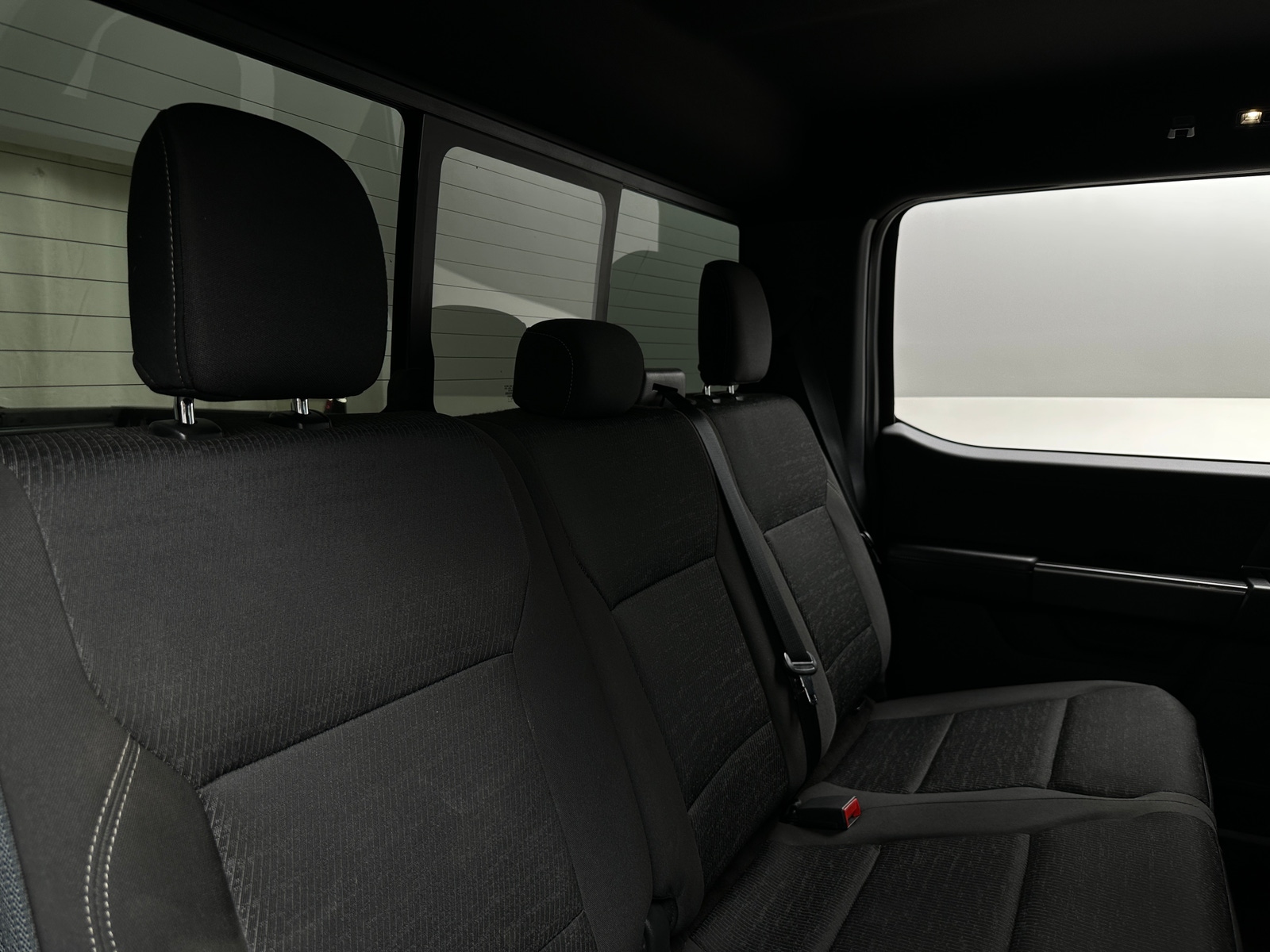 Thumbnail: 2022 Ford Econoline - 6