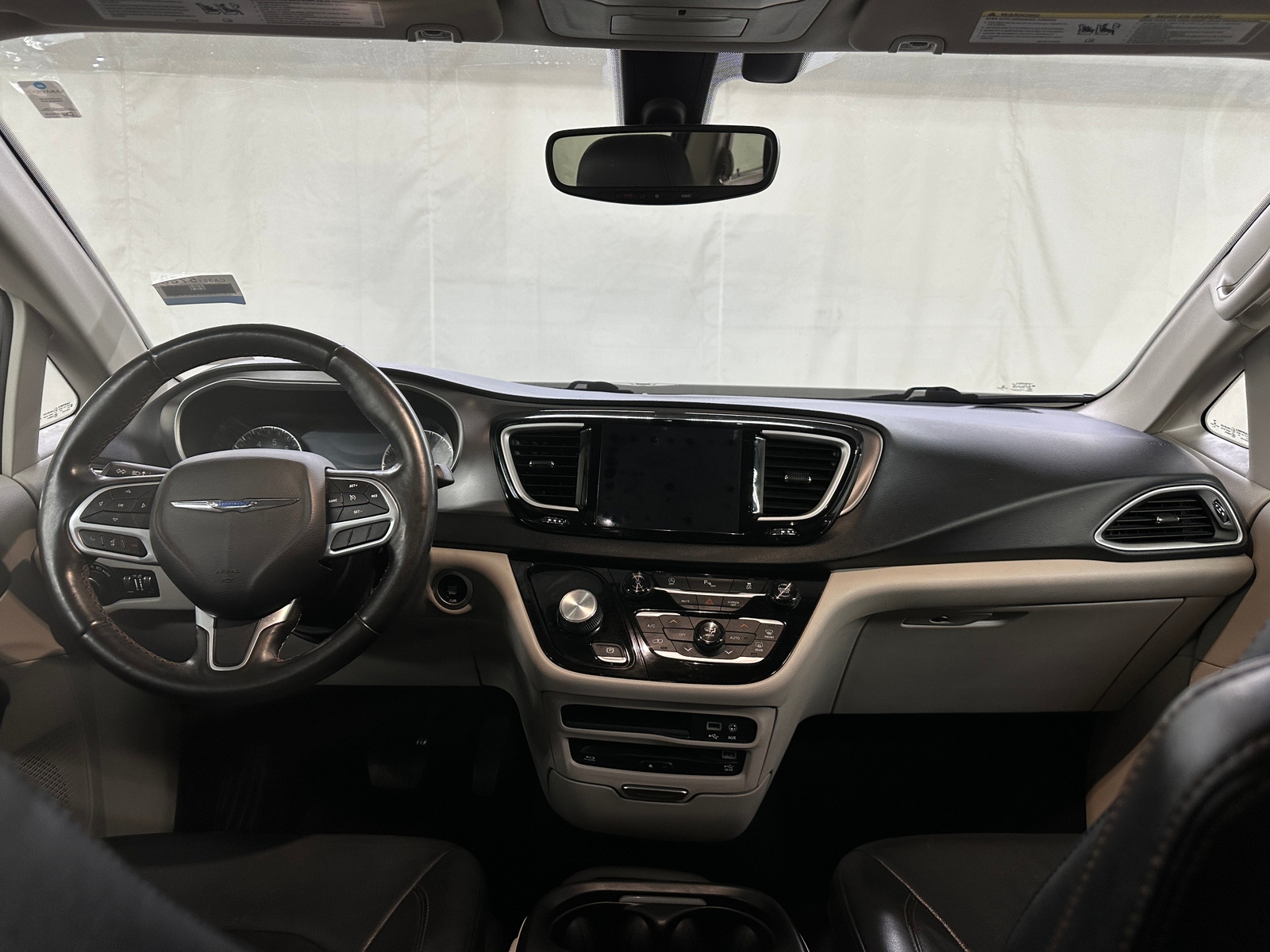 Thumbnail: 2020 Chrysler Pacifica - 2
